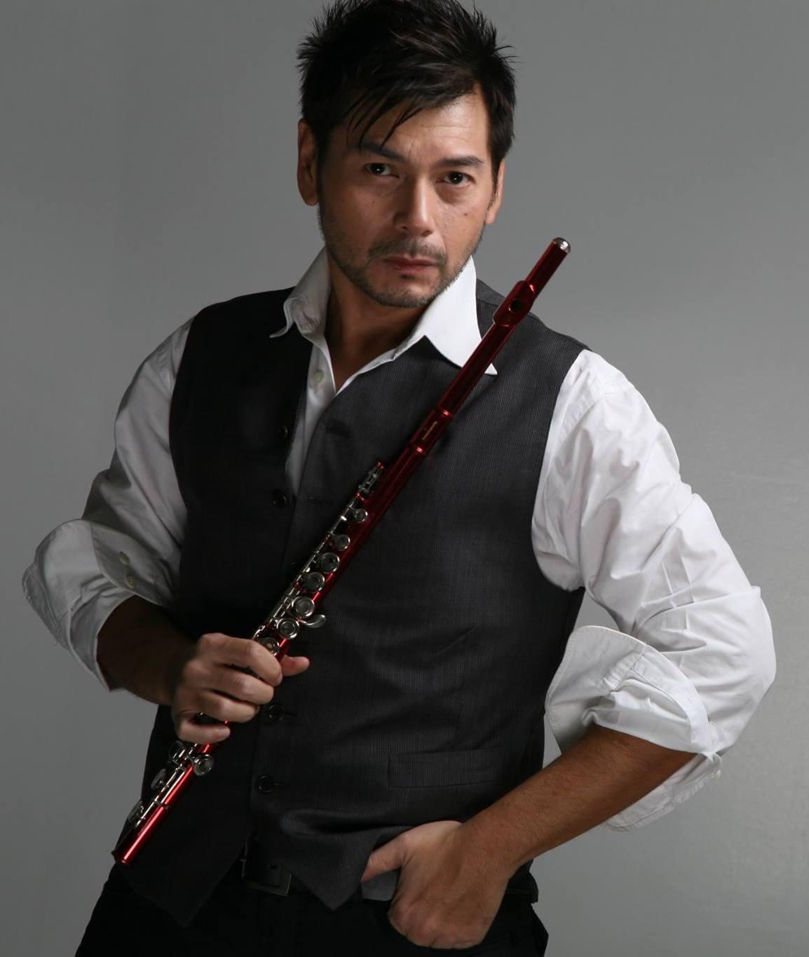 actor Jong Cuenco large photo