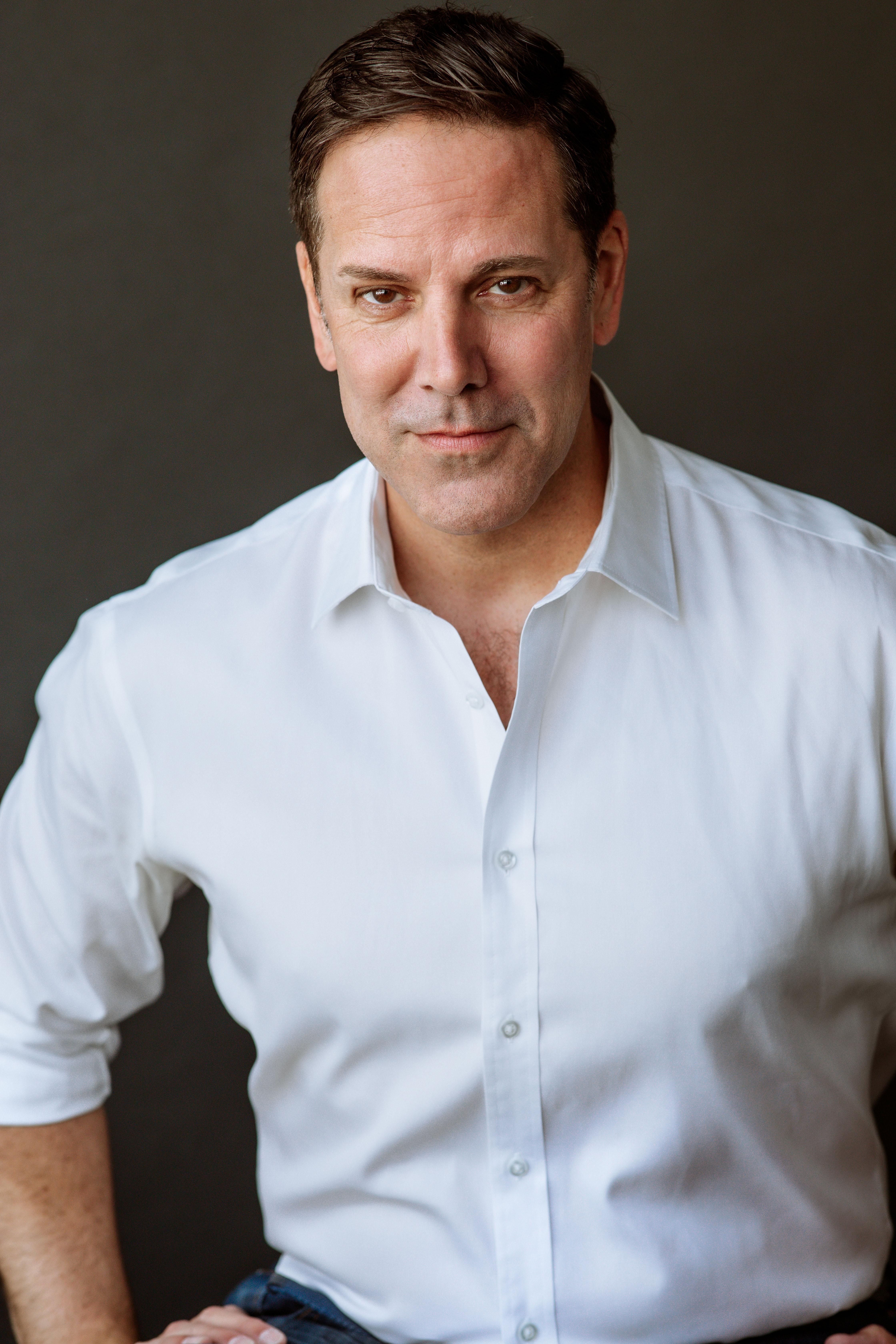 actor Mike Jackson large photo