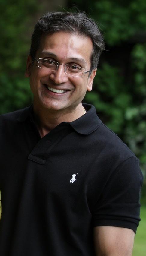 actor Mahesh Patwardhan large photo