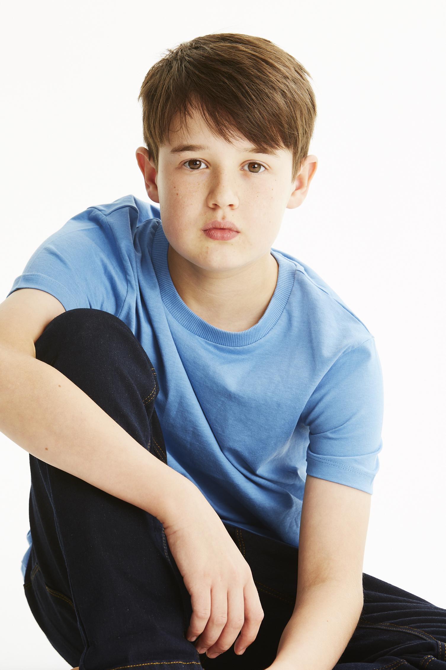 actor Harry Connor large photo