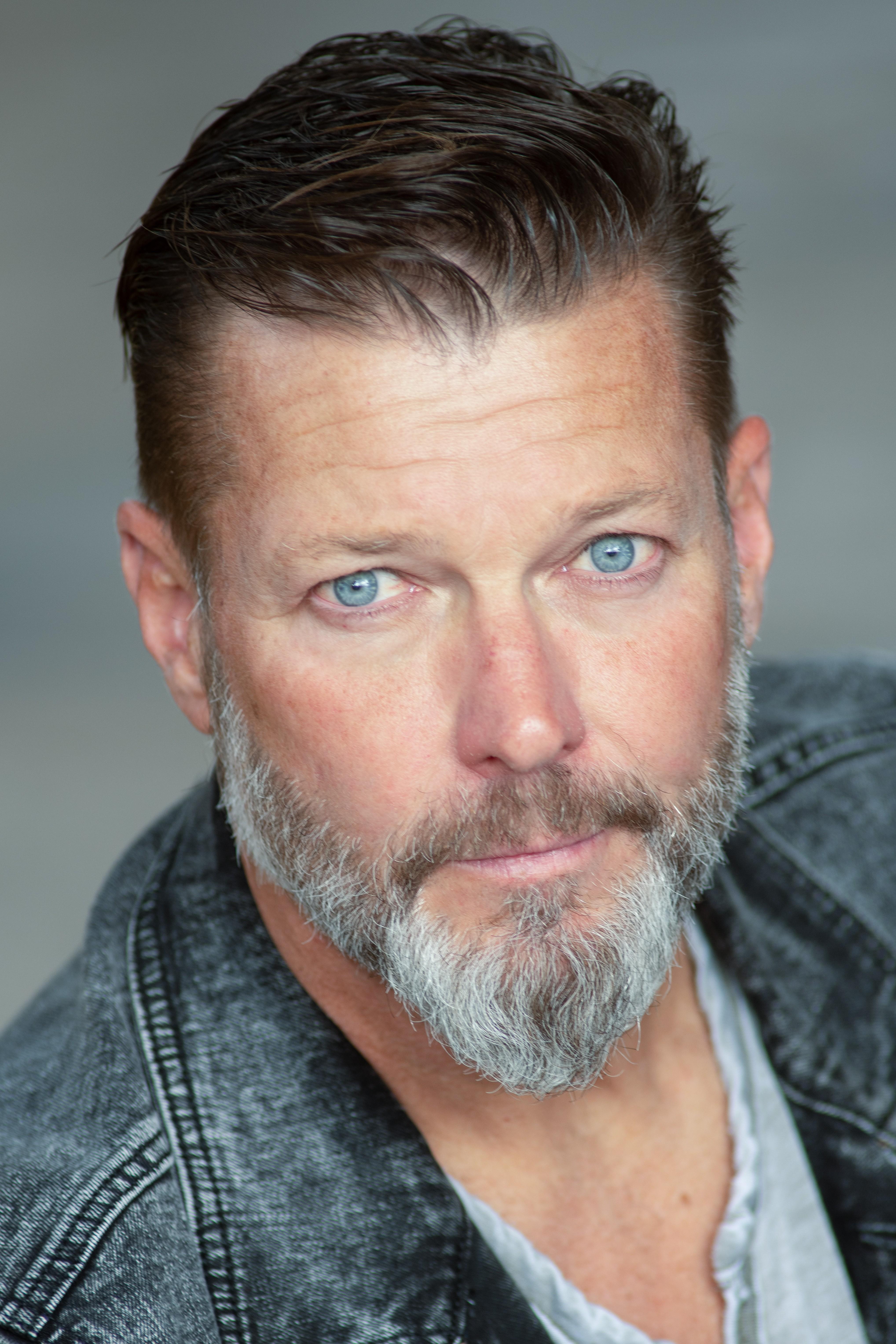 actor Michael A. Nettles large photo