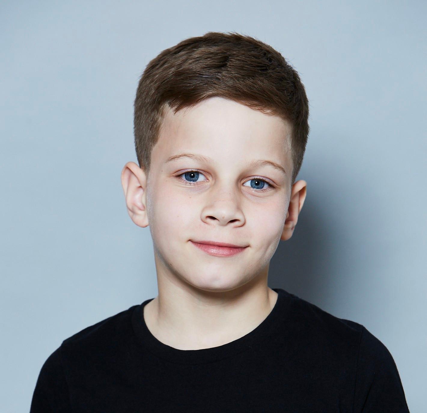 actor Lucas Welbourne large photo