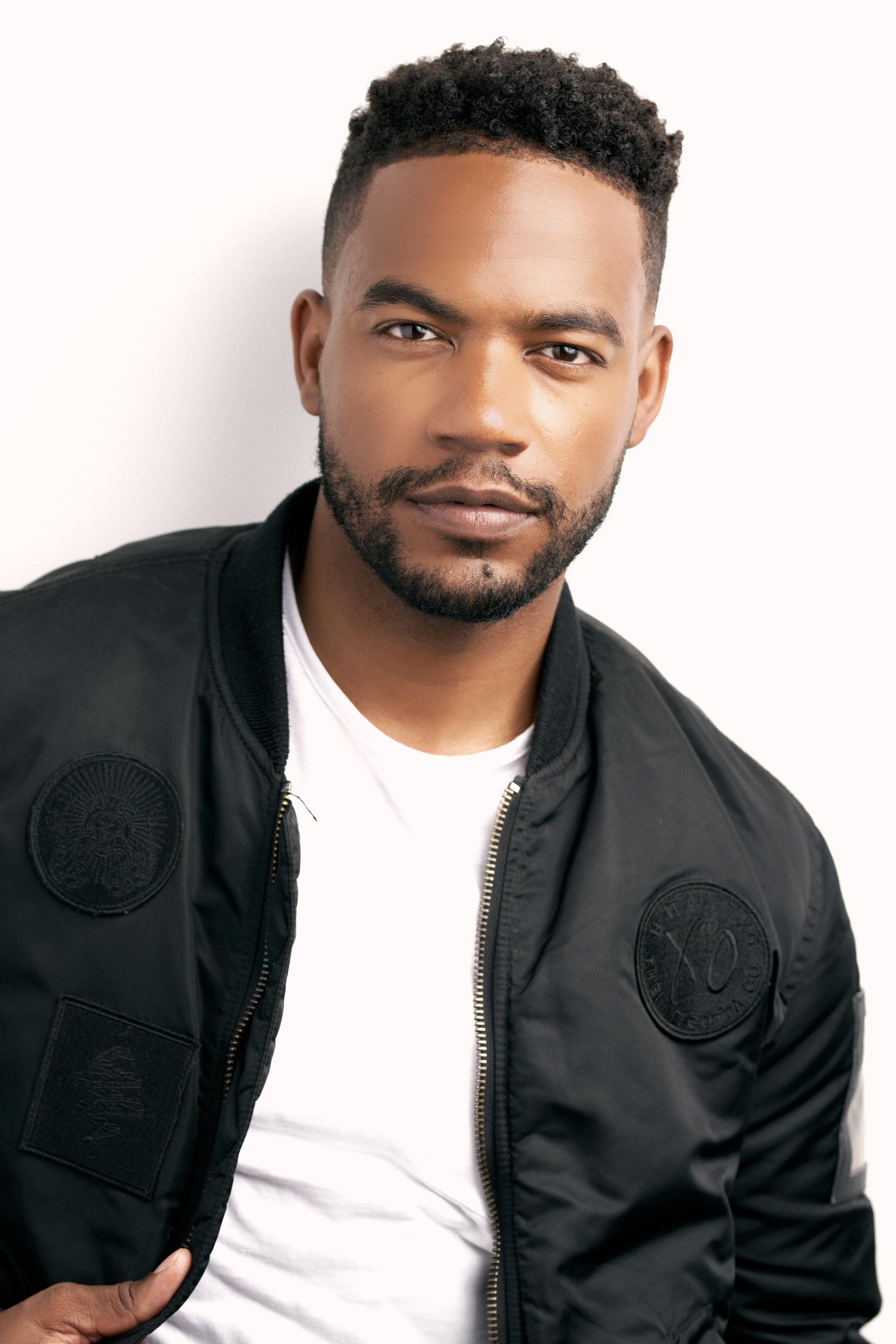 actor Lamar Alexander large photo