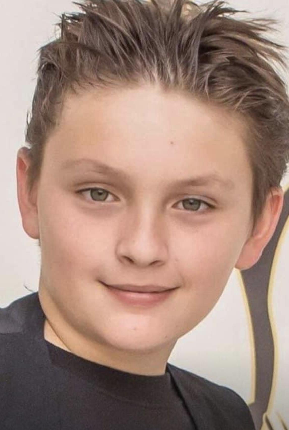 actor Angelo Favreau large photo