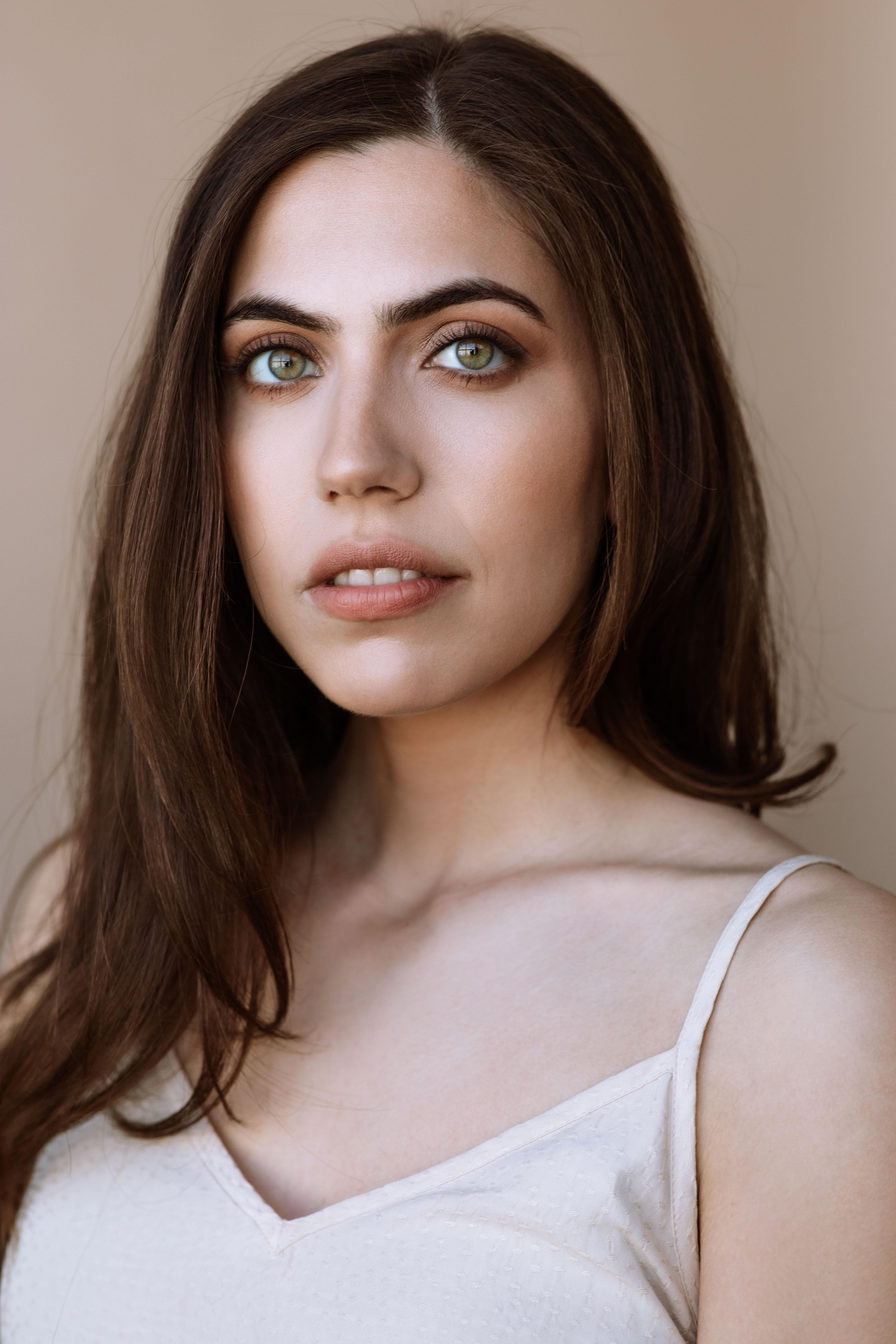 actor Ilana Zackon large photo