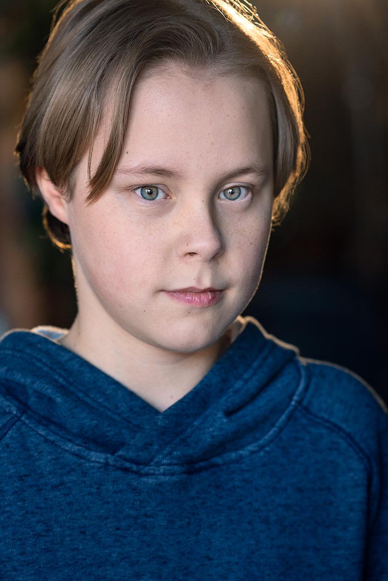 actor Joey DeLeon large photo