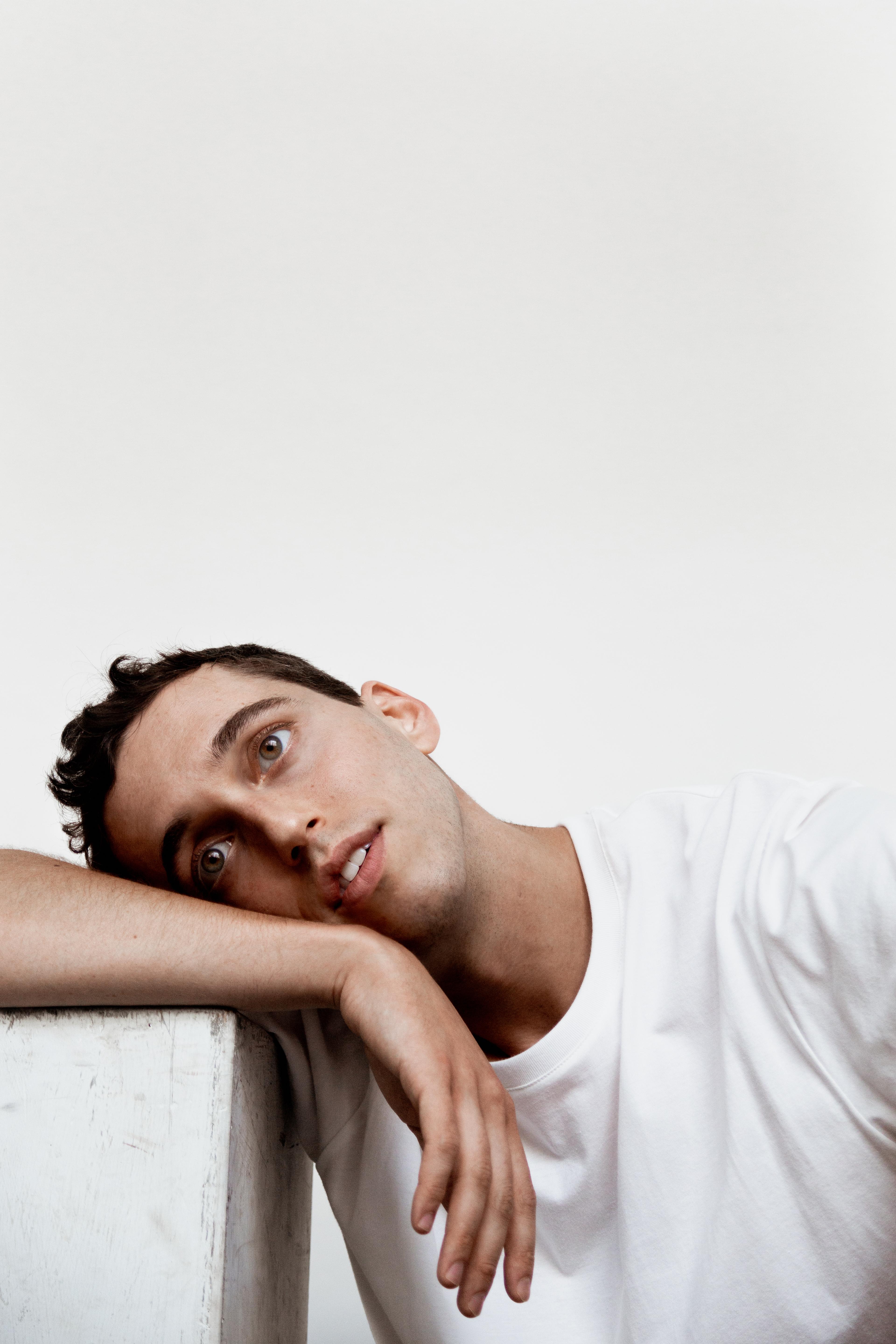 actor Yaron Lotan large photo