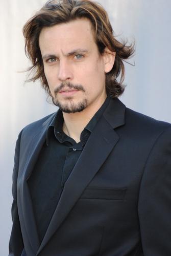 actor Wesley Claggett large photo