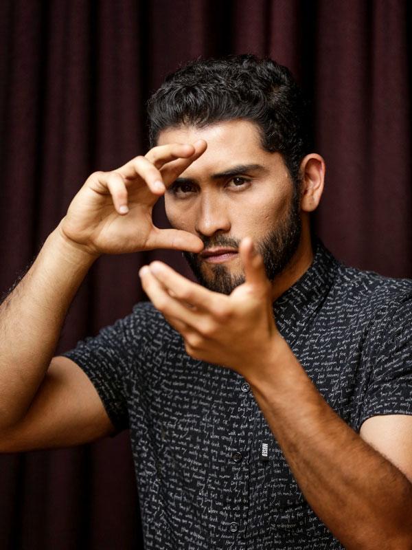 actor Gastón Salgado large photo