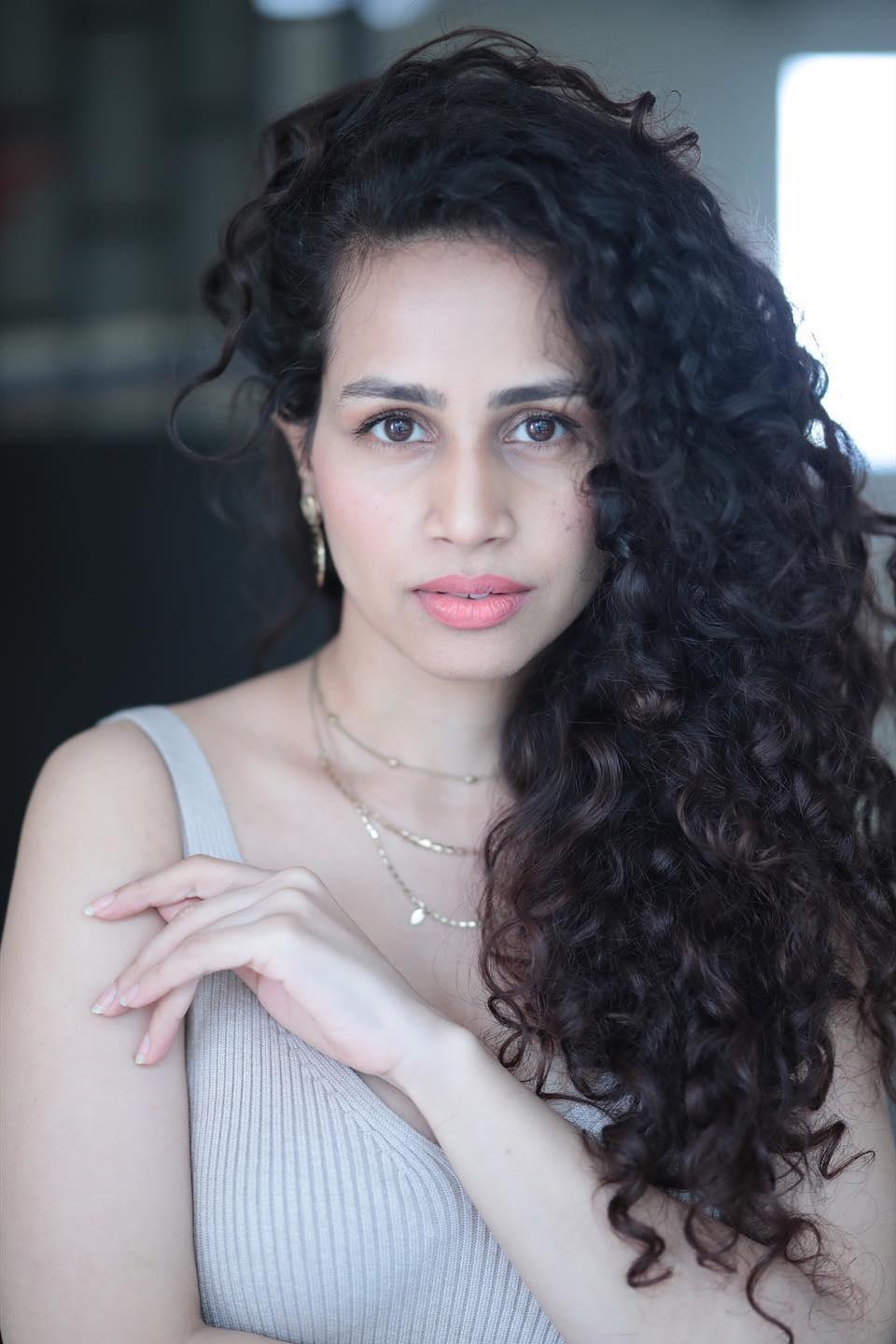 actor Disha Thakur large photo