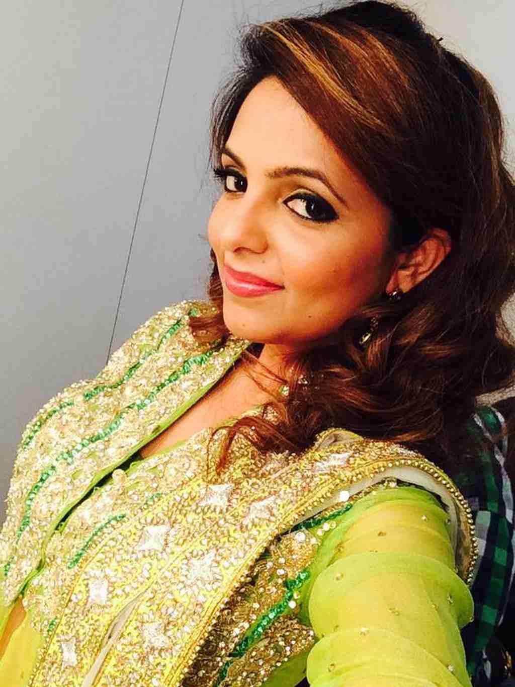 actor Sugandha Mishra large photo