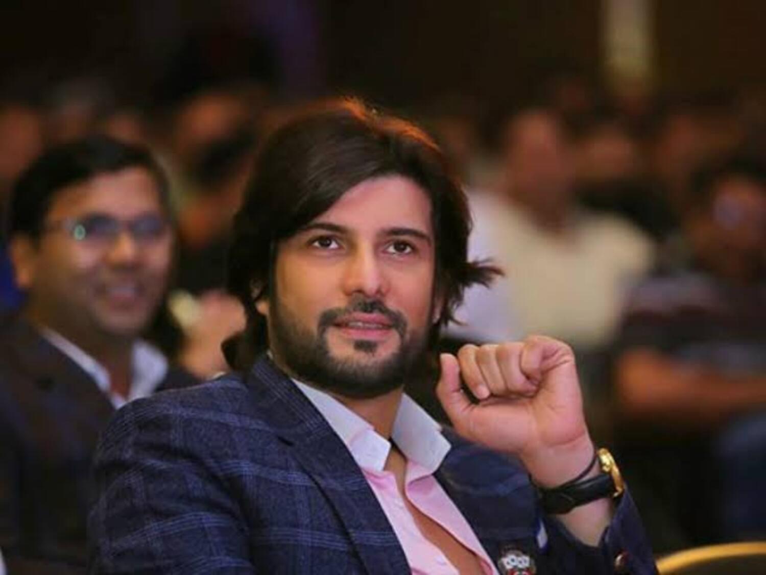 actor Kapil Jhaveri large photo