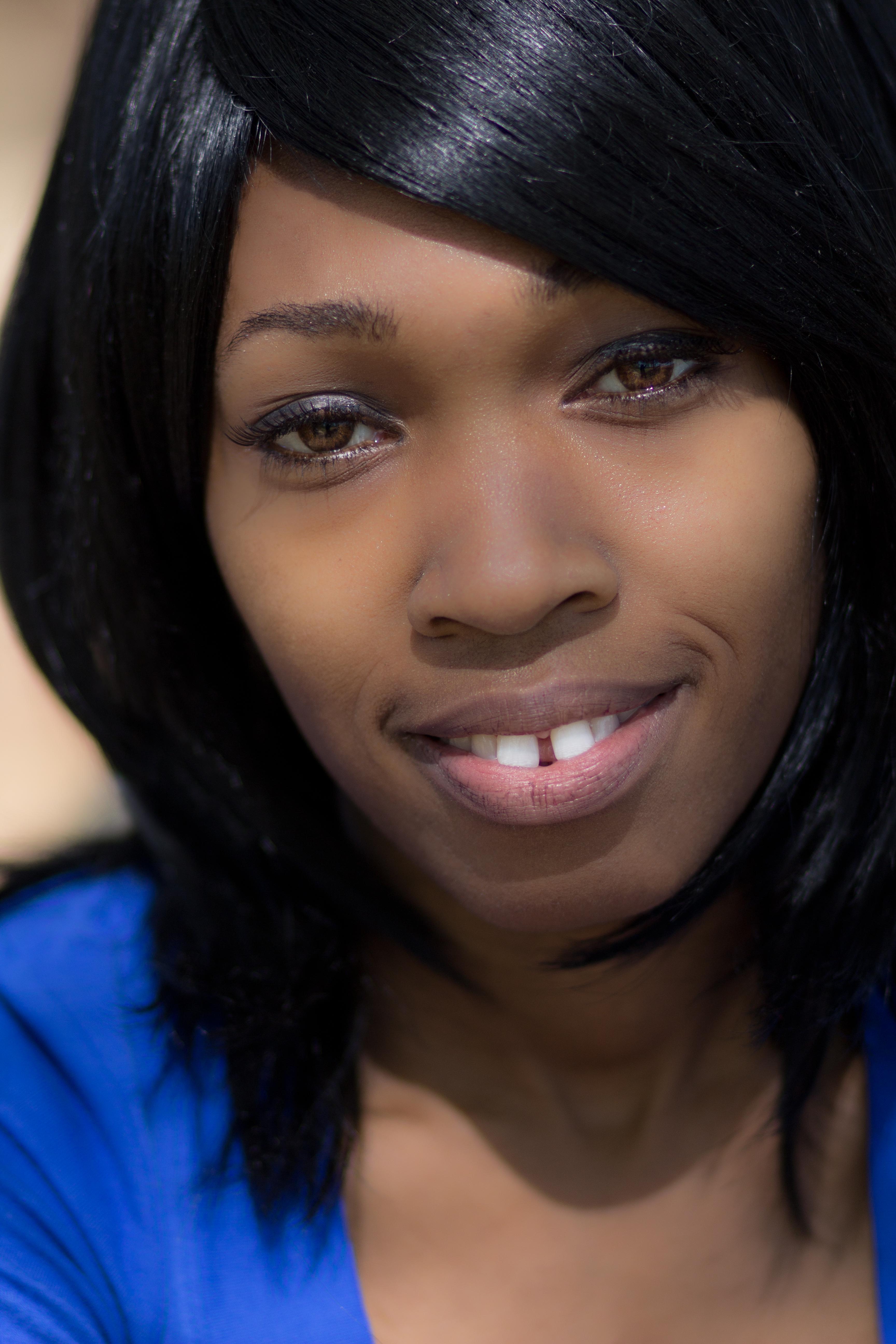 actor Shannon Brinson large photo