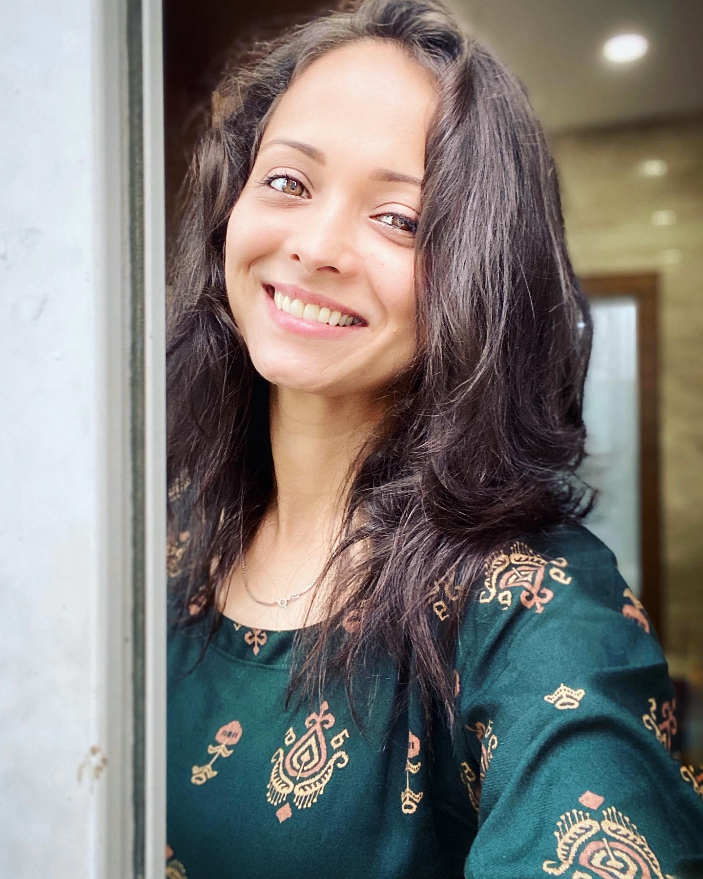 actor Shweta Mehendale large photo