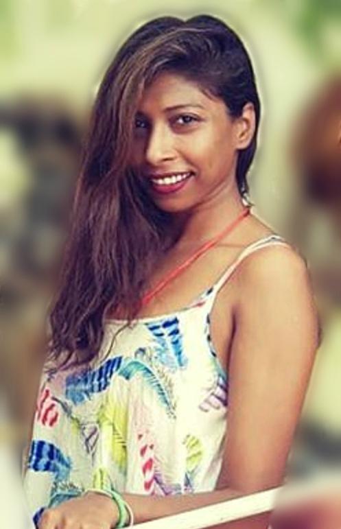 actor Sunayanaa Paradkar large photo