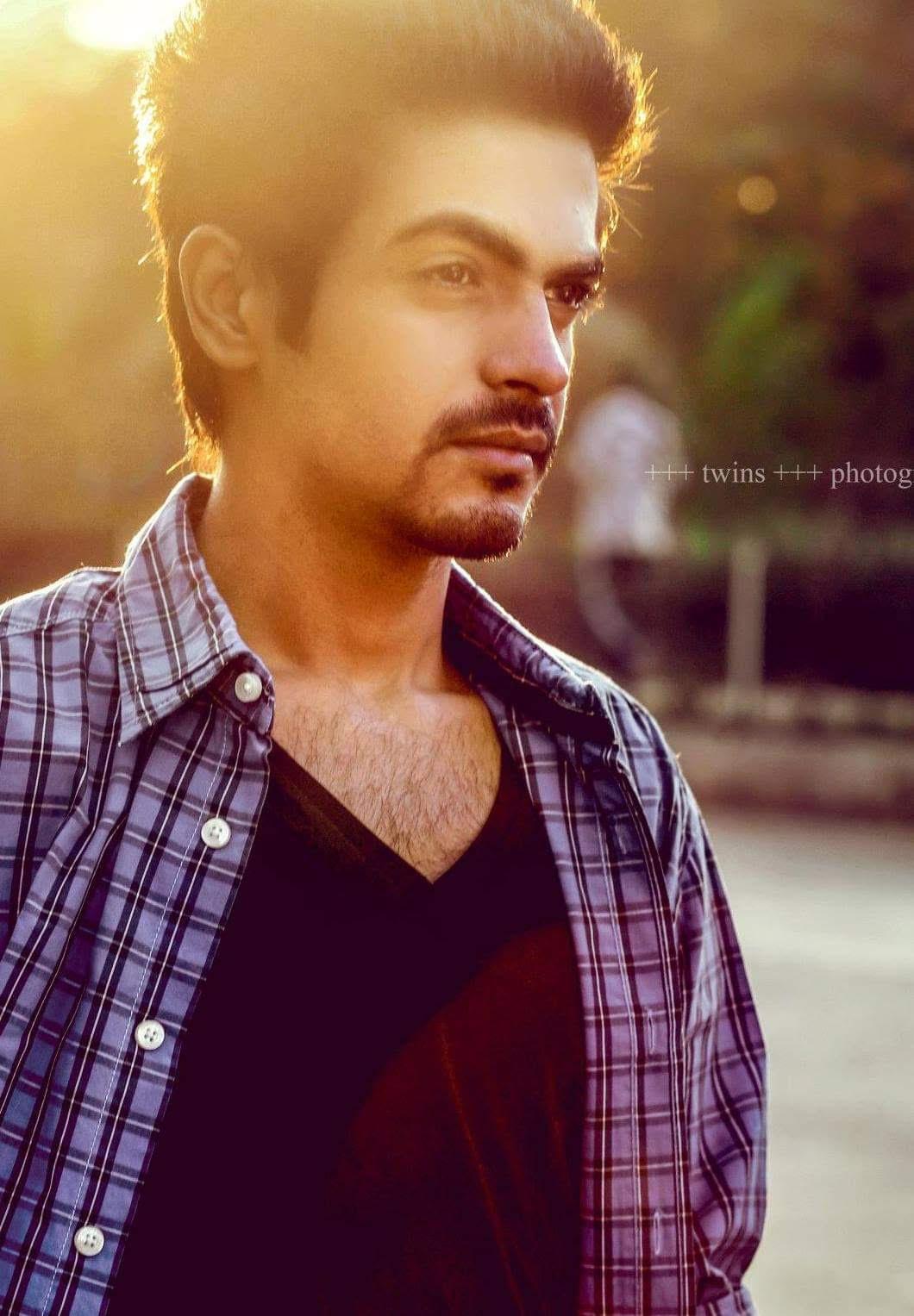 actor Karan Arora large photo