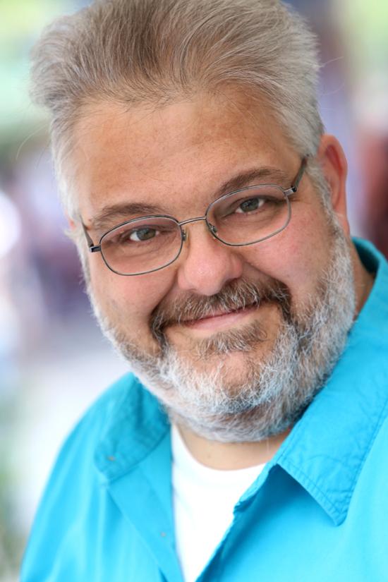 actor Craig Mitchell large photo