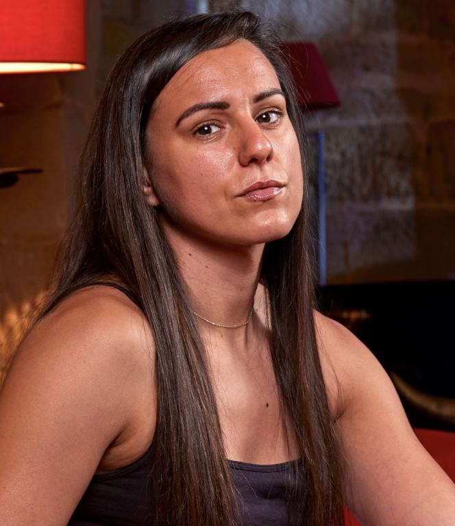 actor Joana Pastrana large photo