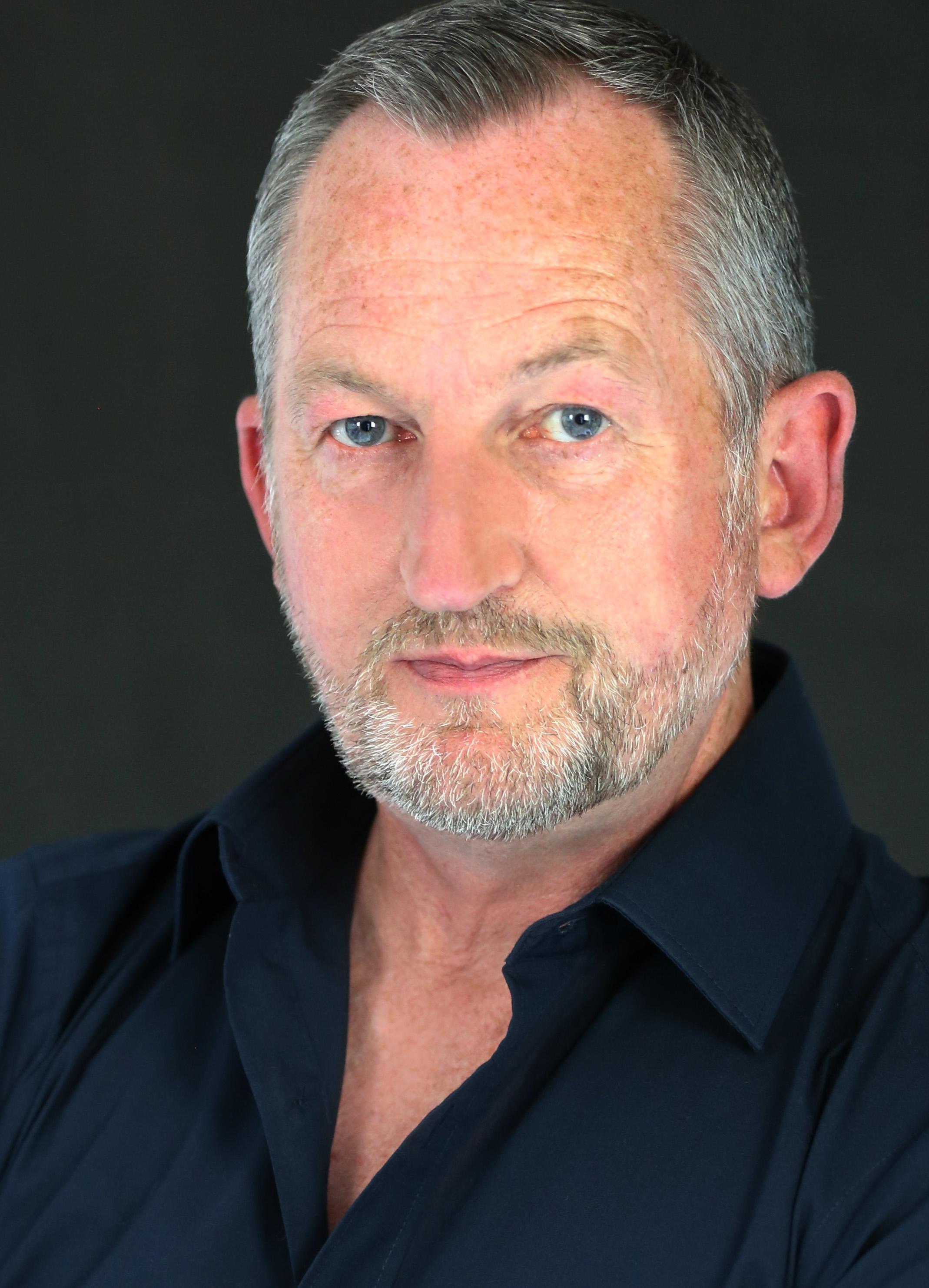 actor Daithi Michael large photo