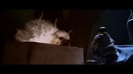 Trailer thumbnail