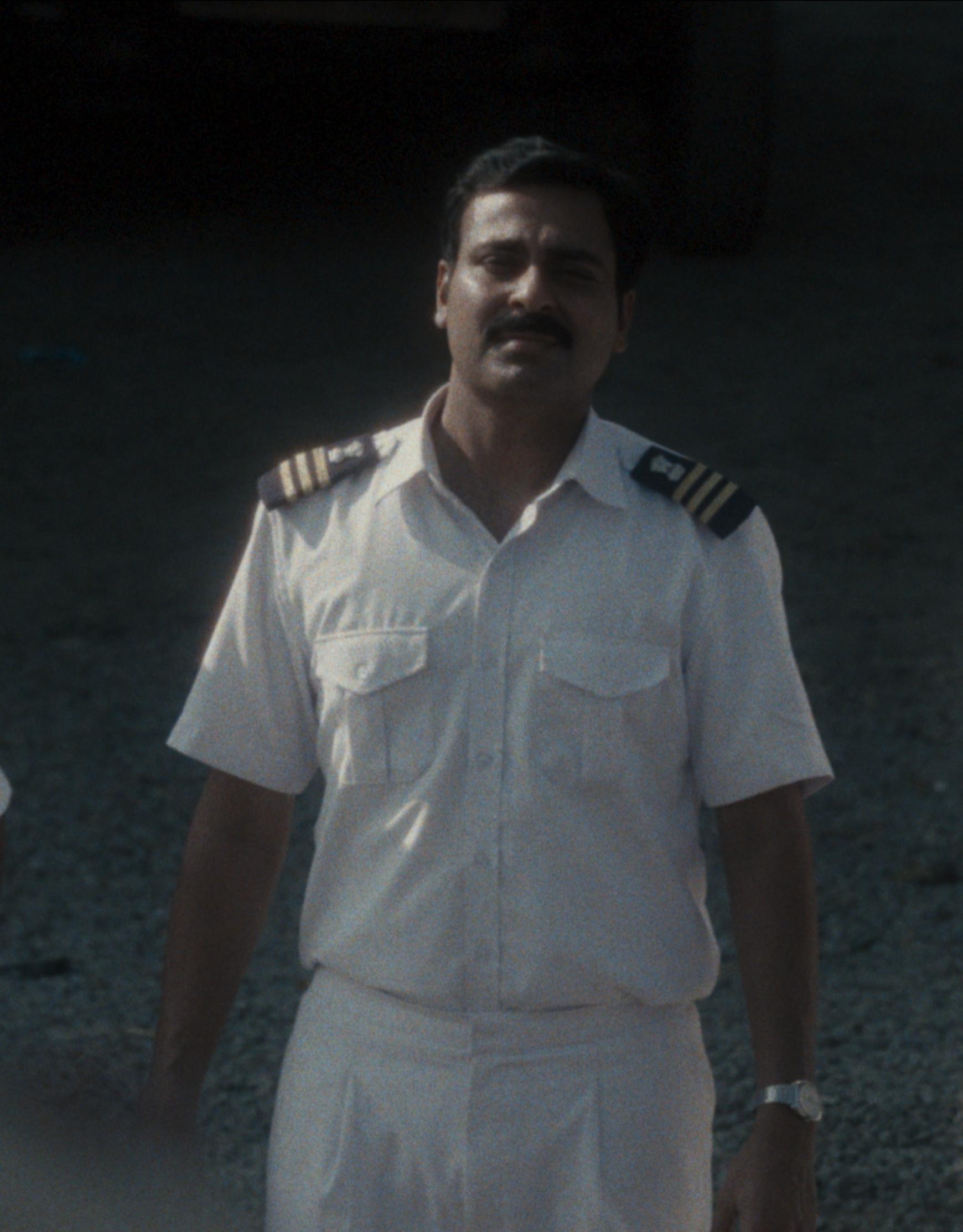 actor Ravi Kothari large photo