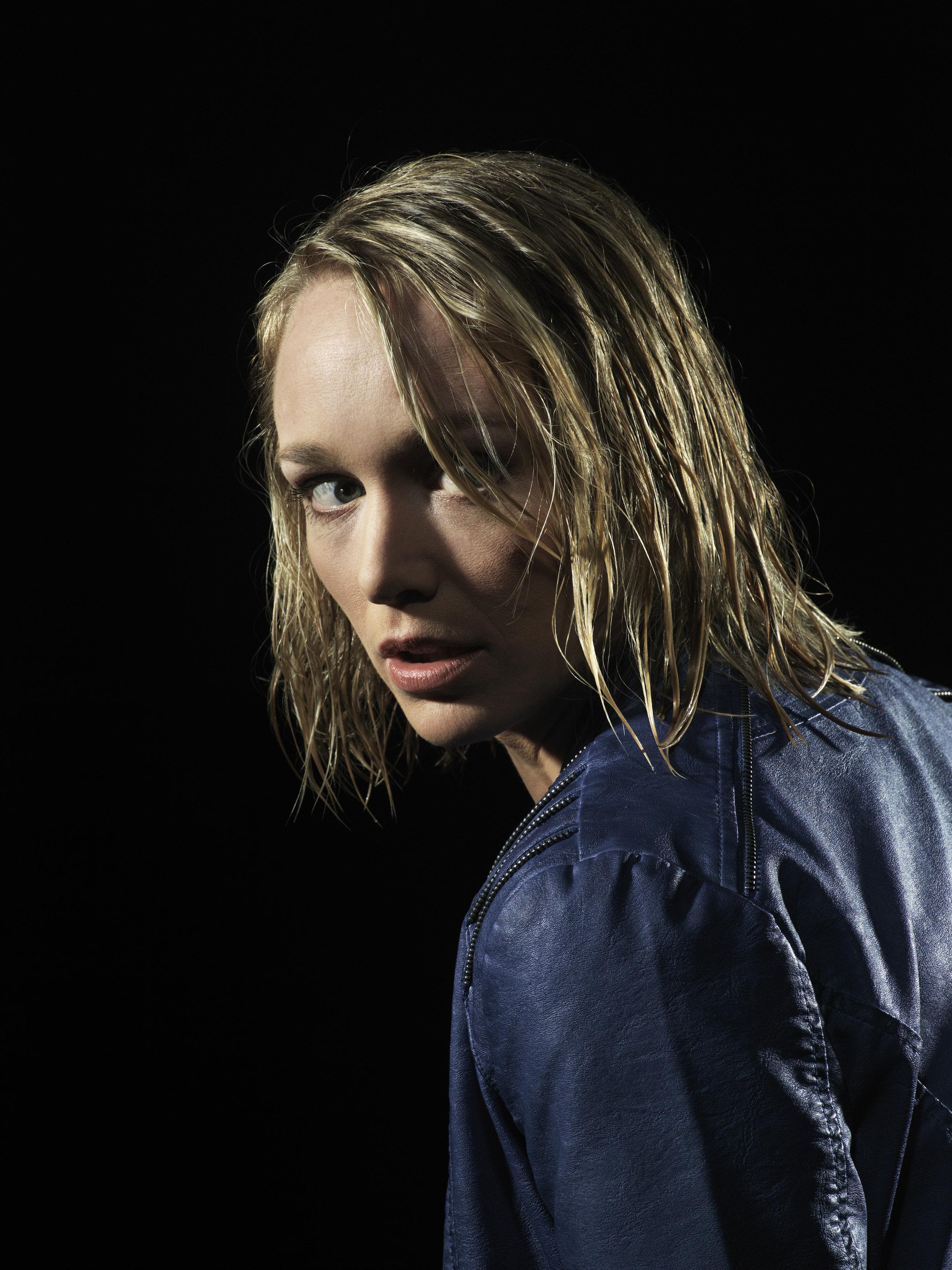 actor Sophie van Winden large photo