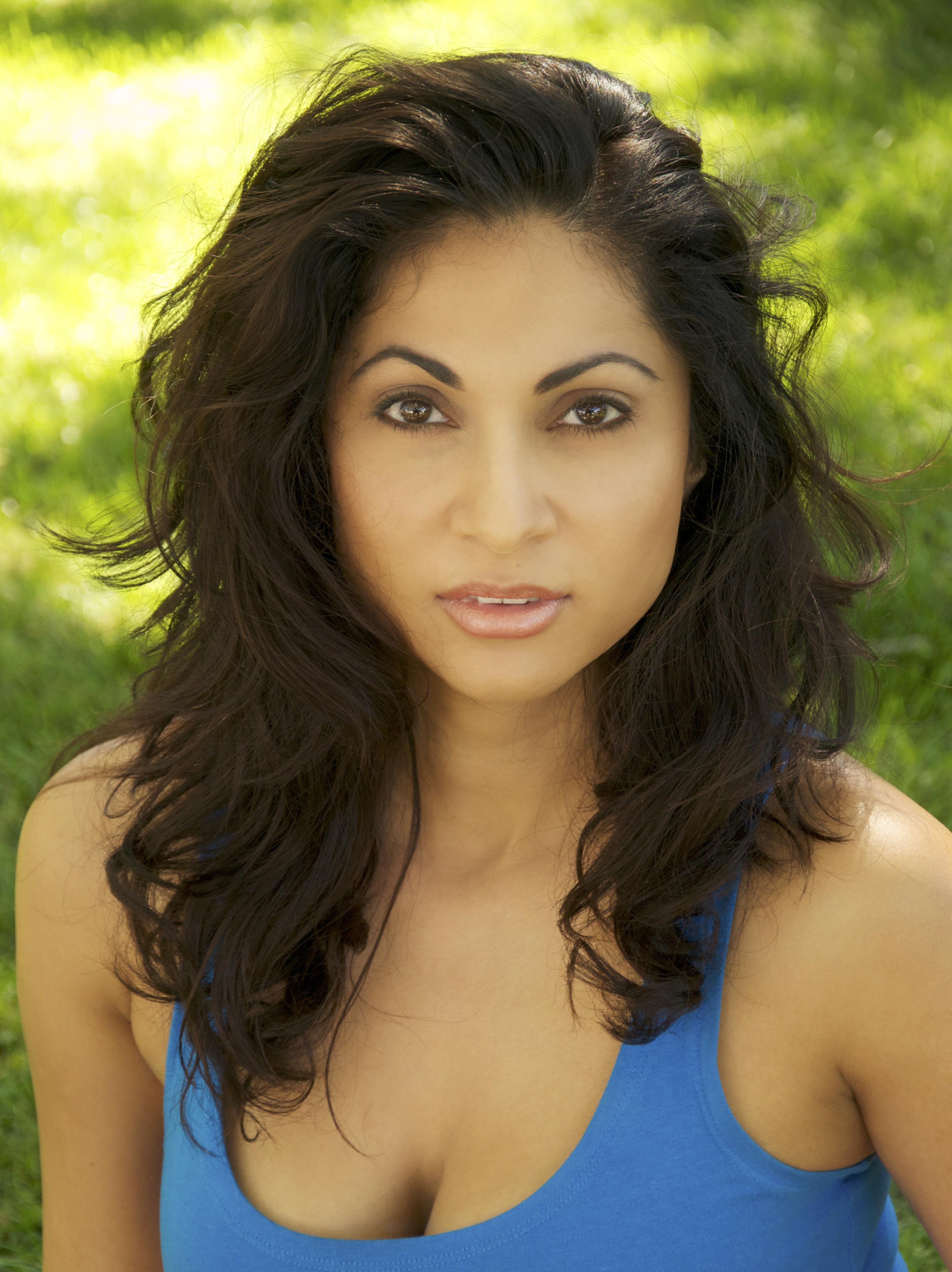 actor Monika Gaba large photo