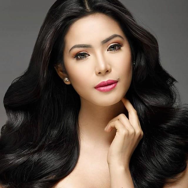 actor Myrtle Sarrosa large photo