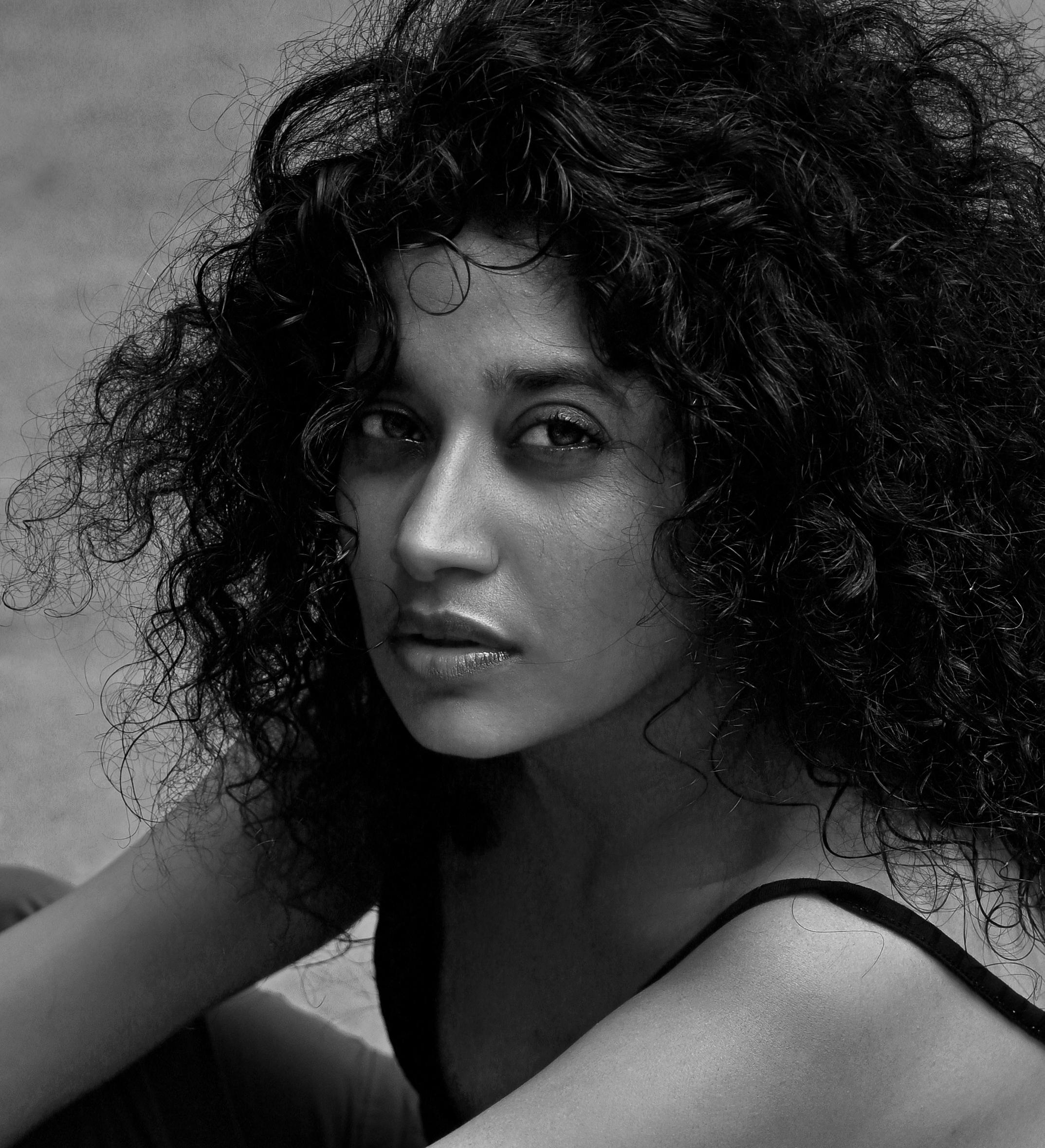 actor Indira Tiwari large photo