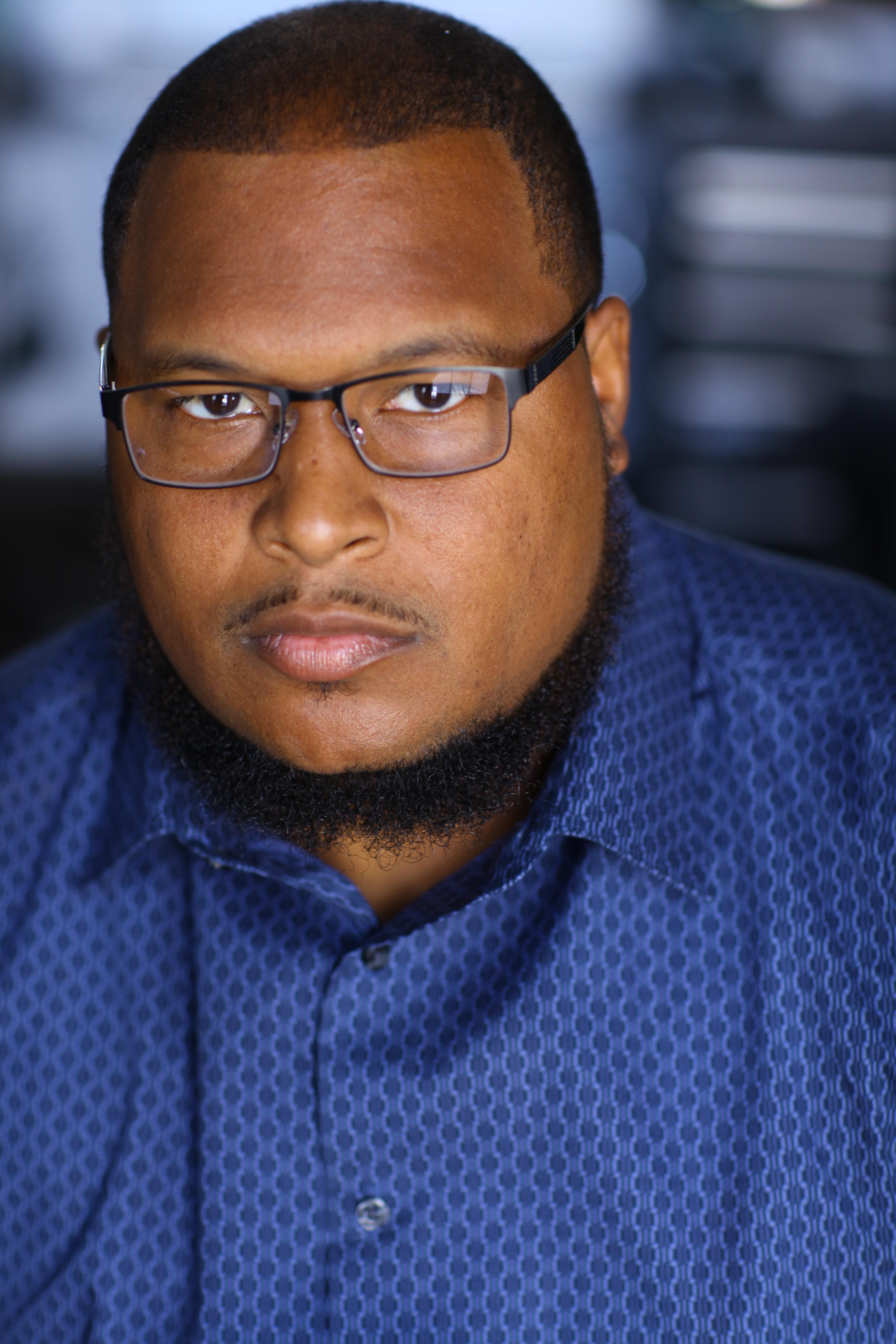 actor Demorian Lizana large photo