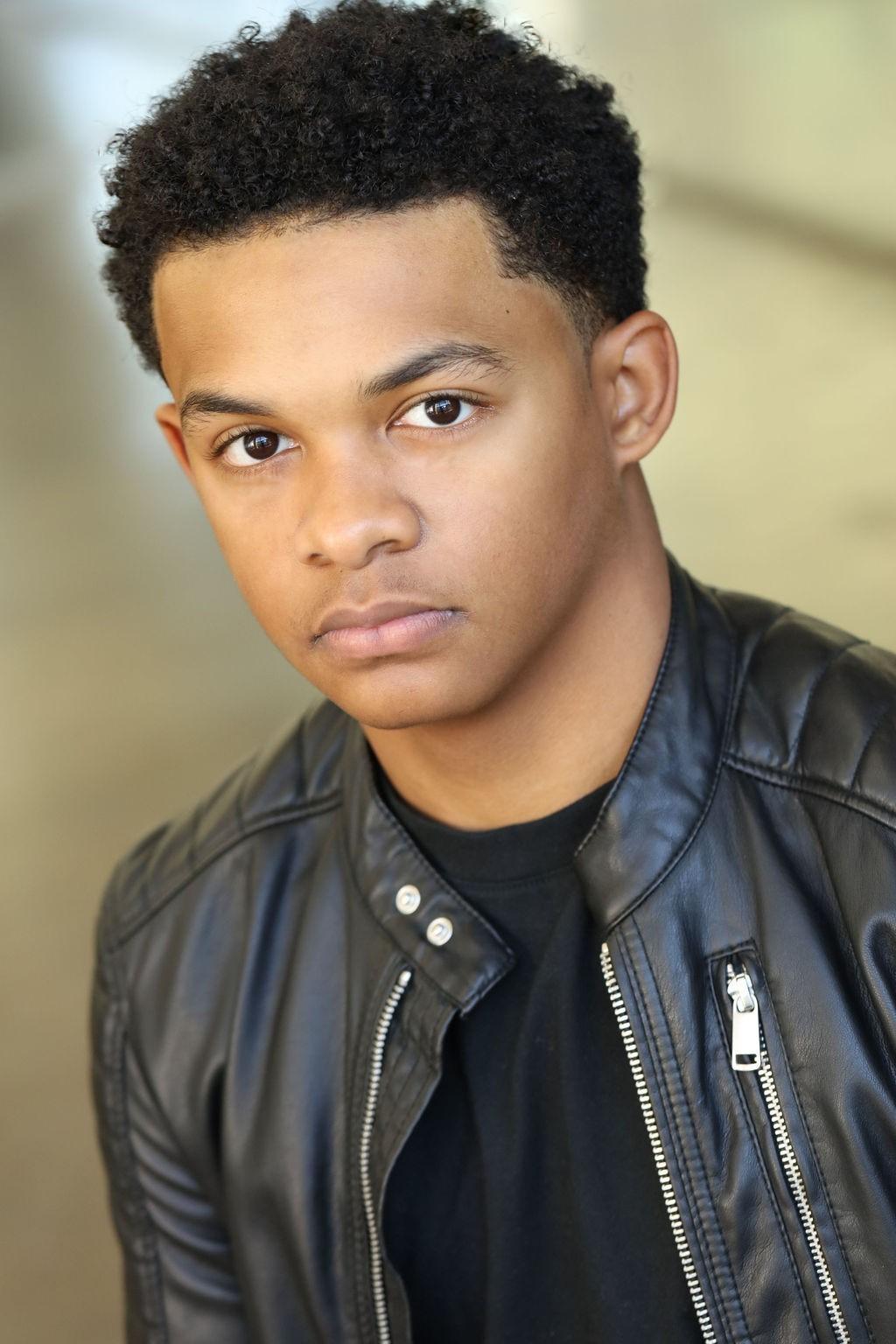 actor Tony Espinosa large photo