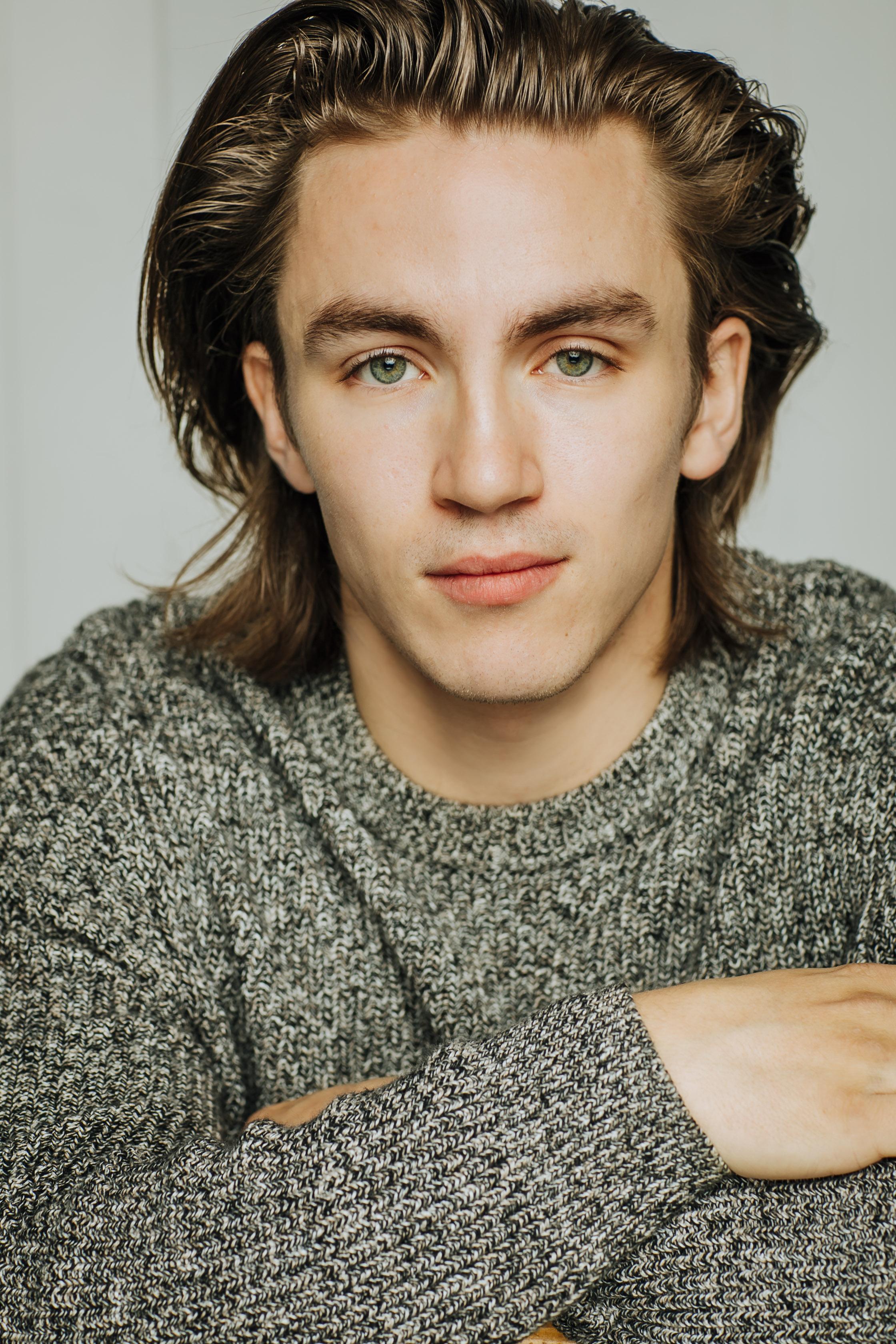 actor Davis Michael Thomas large photo