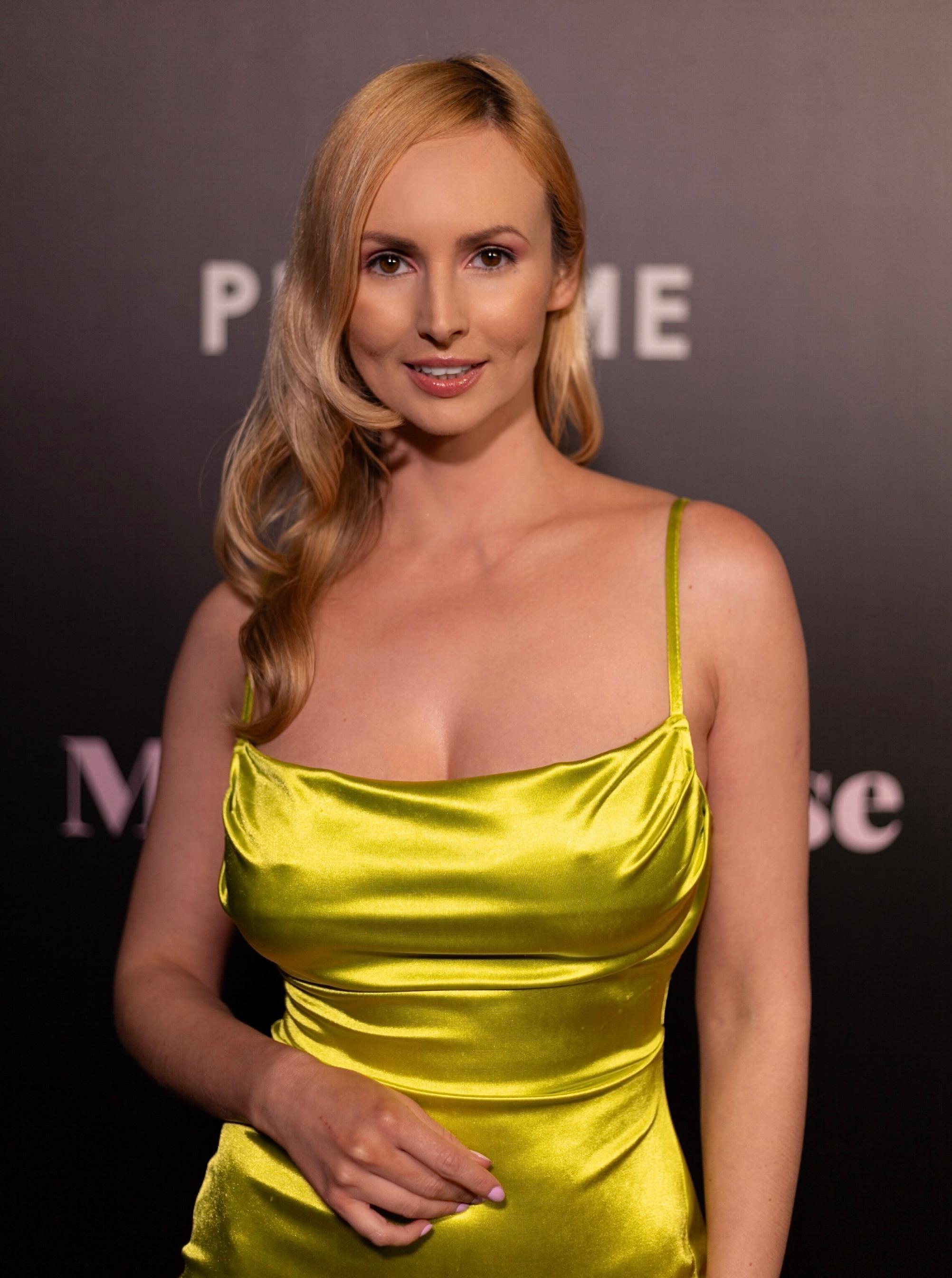 actor Valeria Sweet large photo