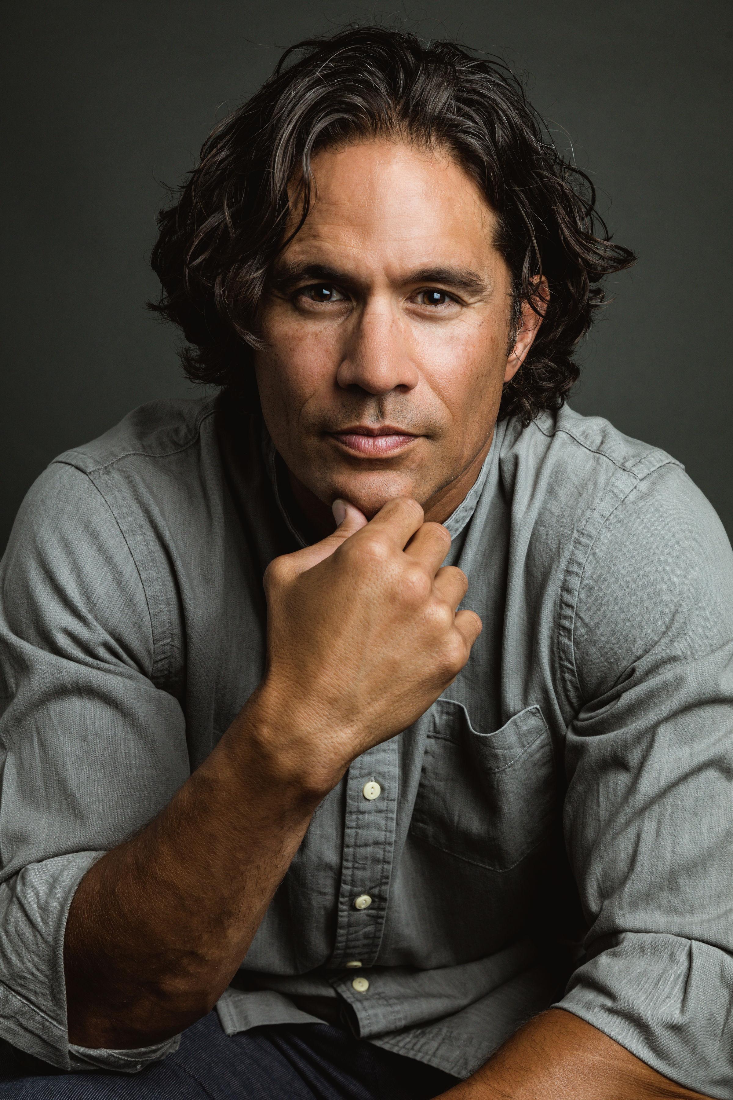 actor Ben Lomu large photo