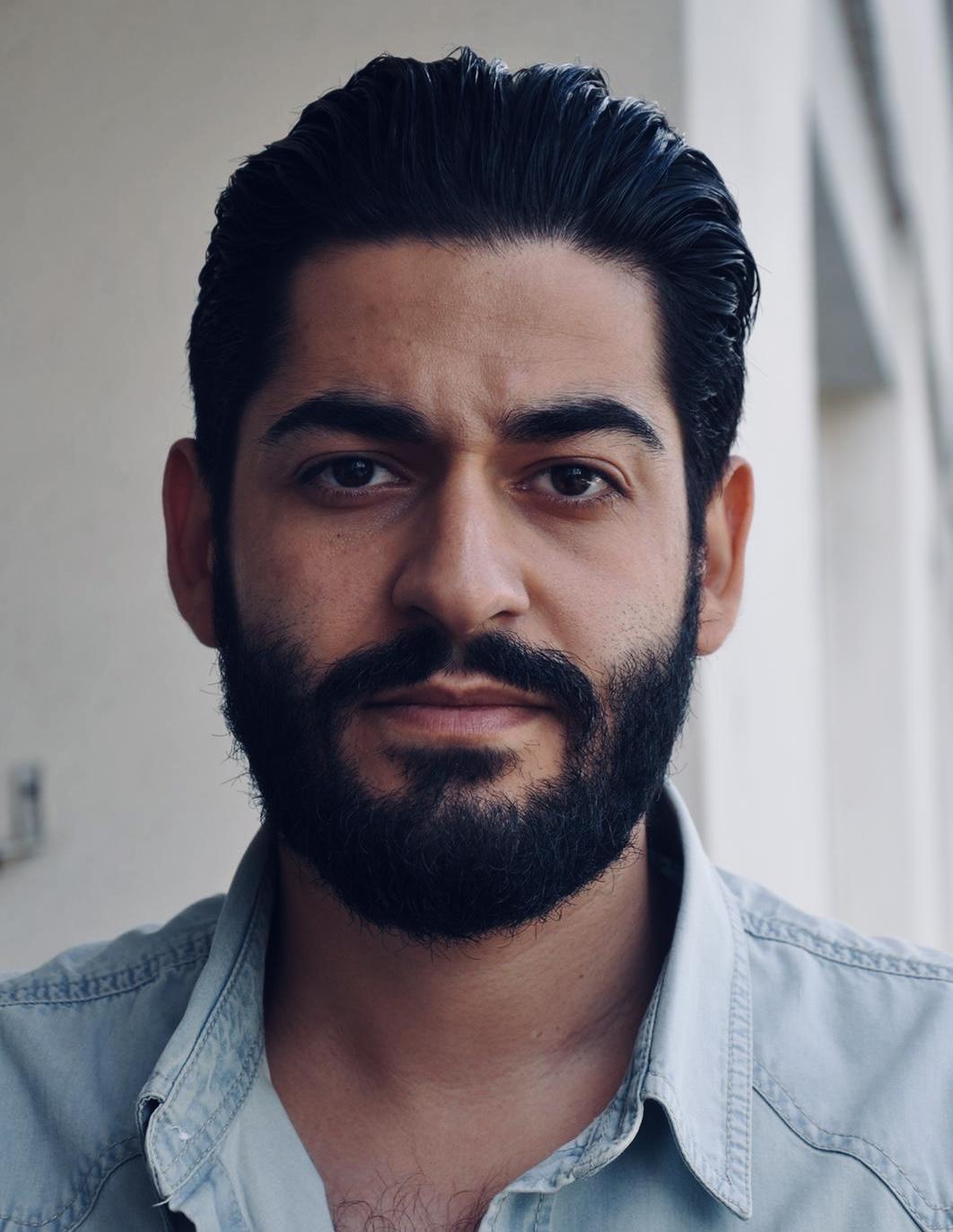 actor Sina Parvaneh large photo