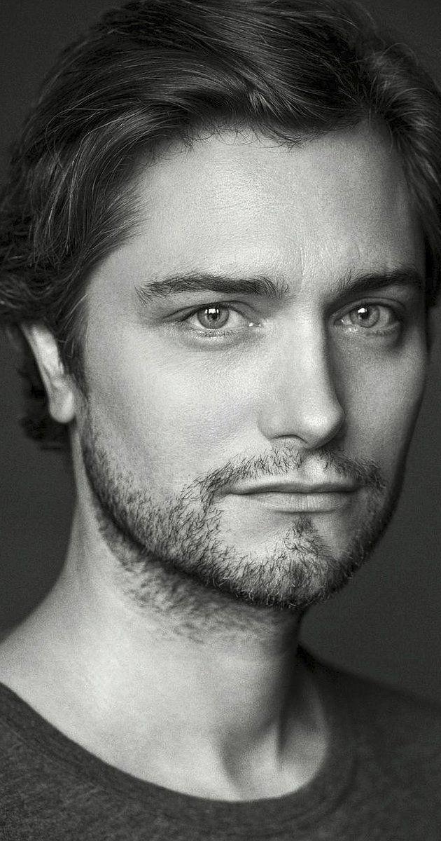 actor Lee Williams large photo