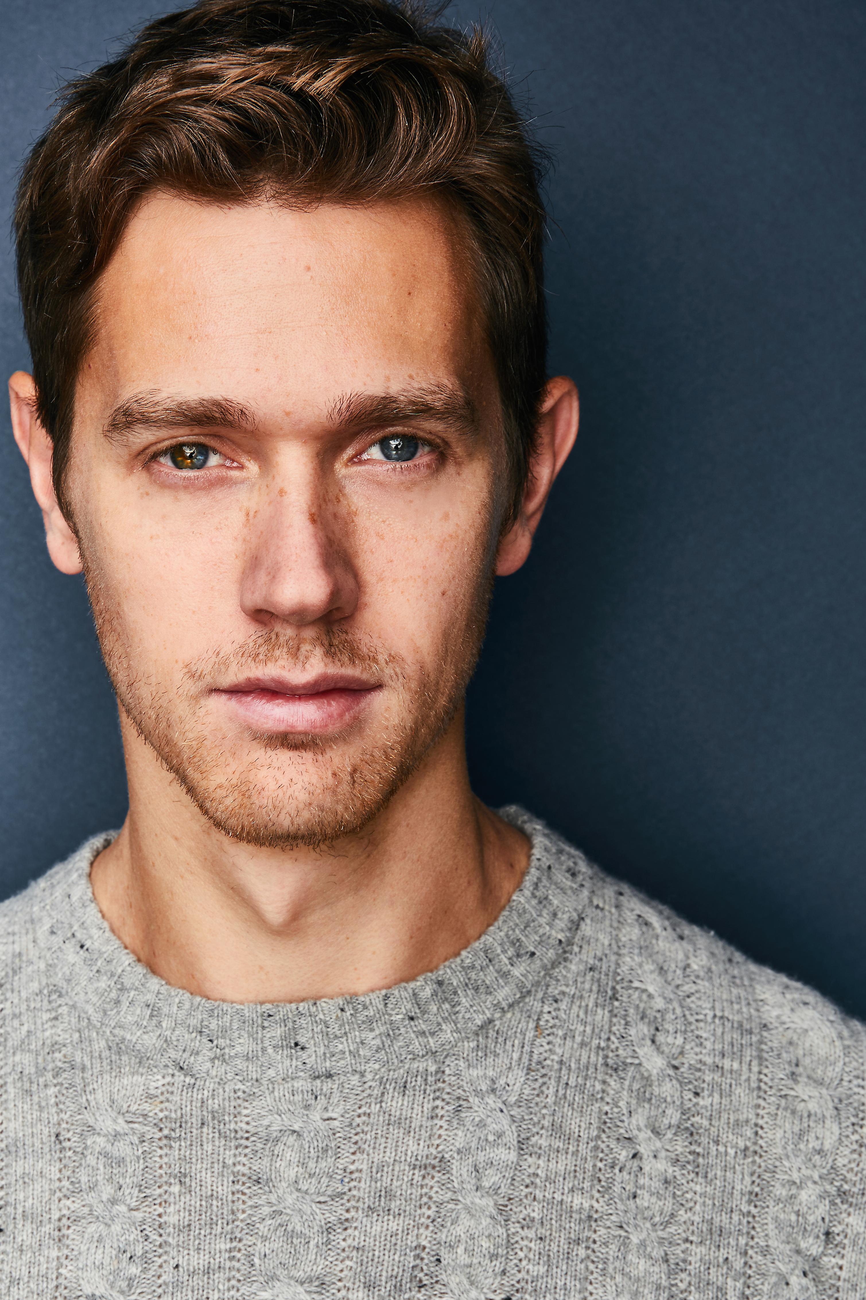 actor Chris O'Shea large photo