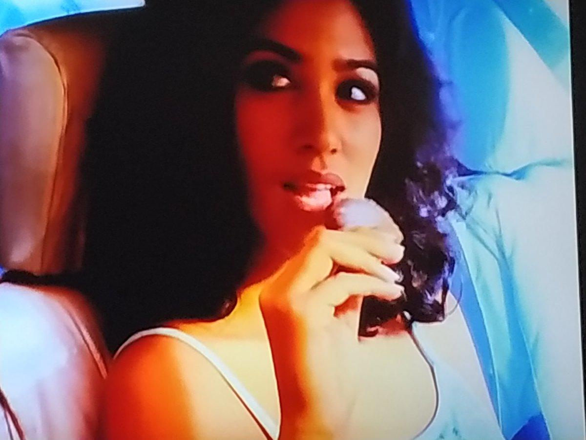 actor Malini Sharma large photo