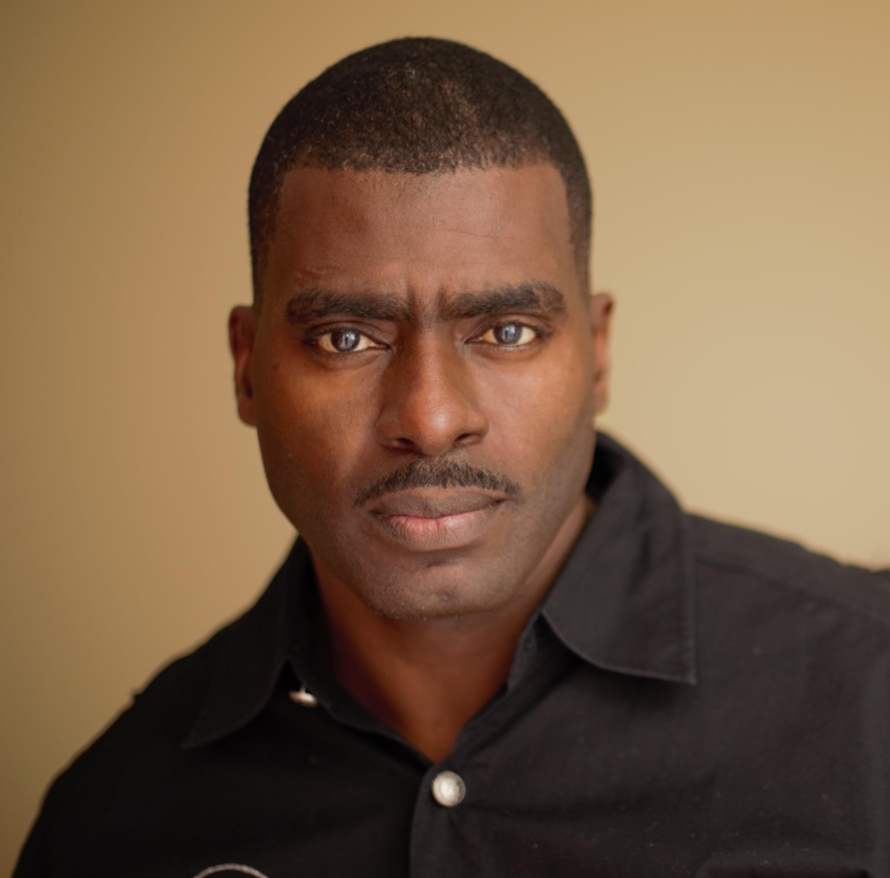 actor Coke Horner large photo