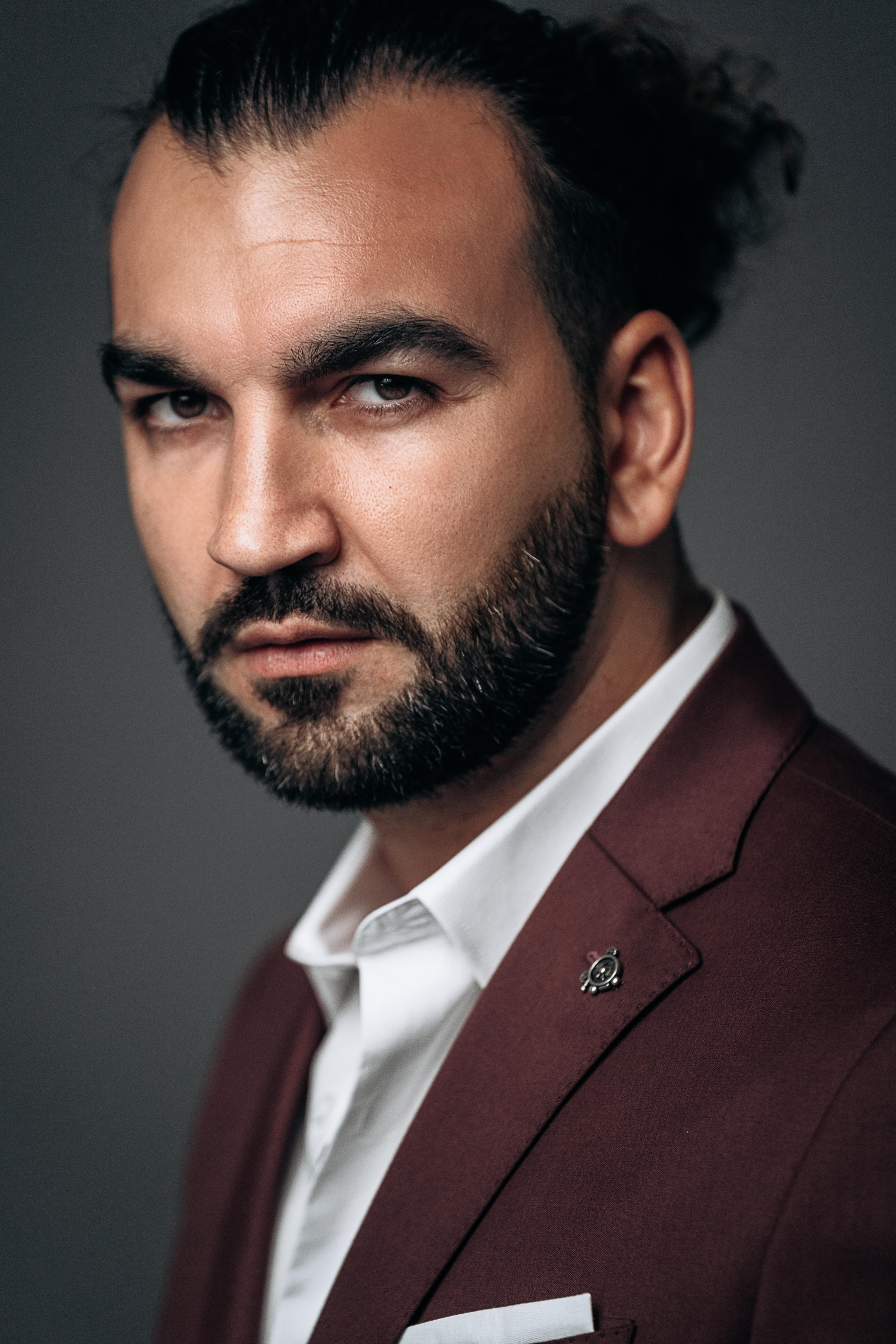 actor Antonio Coman large photo