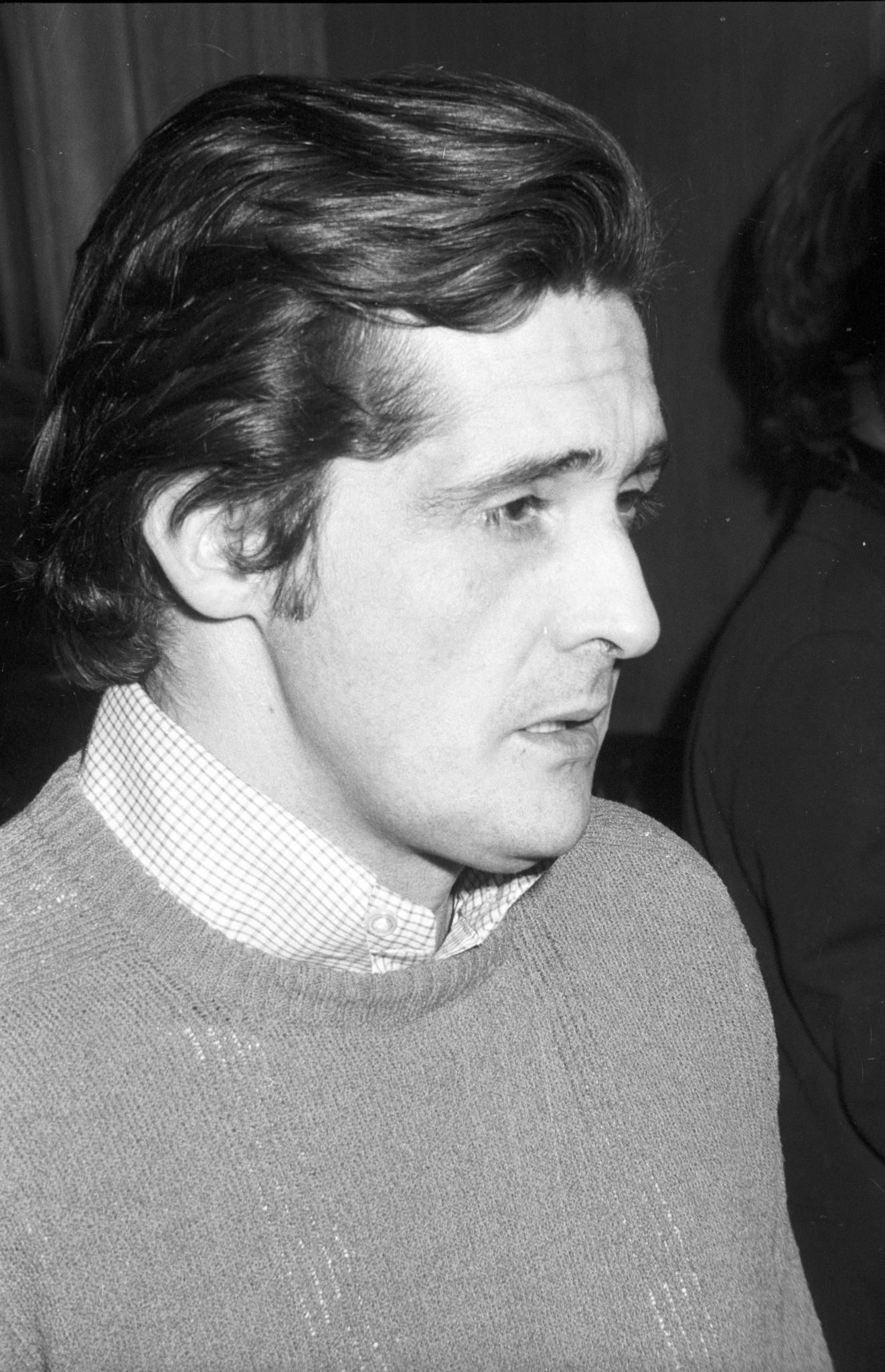 actor Jason Miller large photo