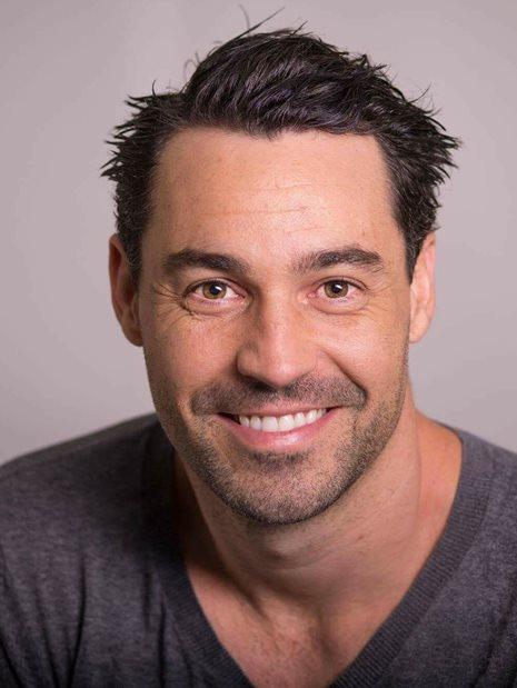 actor Troy Coward large photo