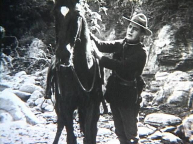 actor Joe King large photo