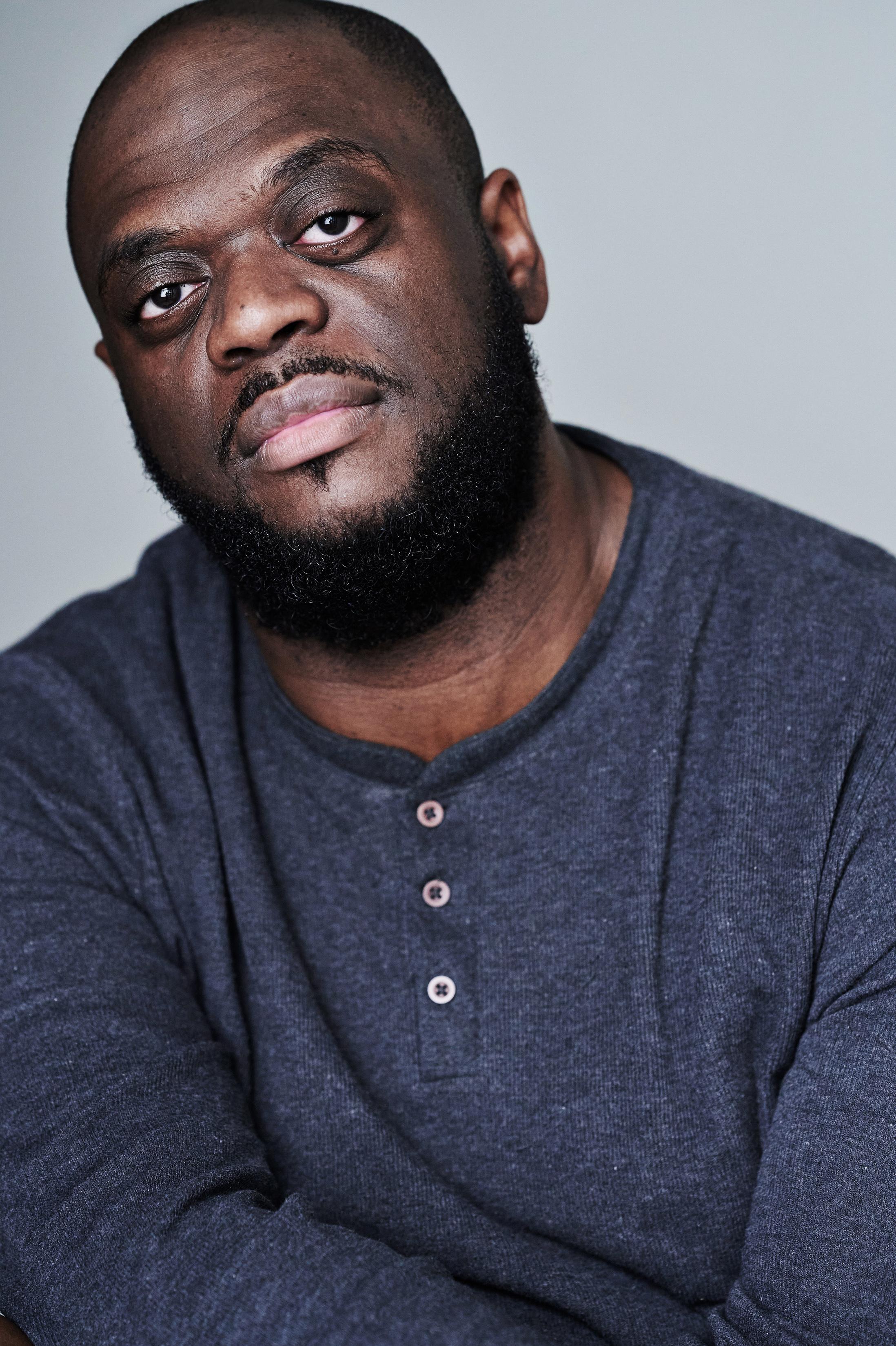 actor Leon Annor large photo