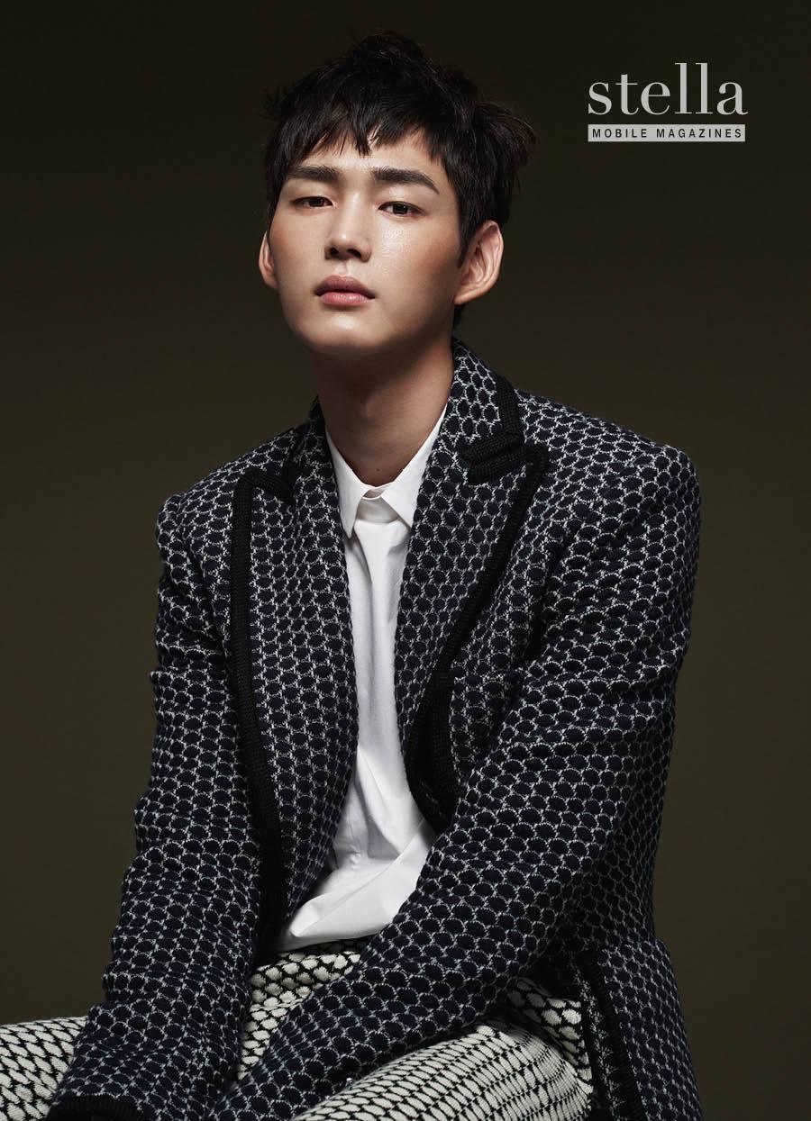 actor Lee Won-geun large photo