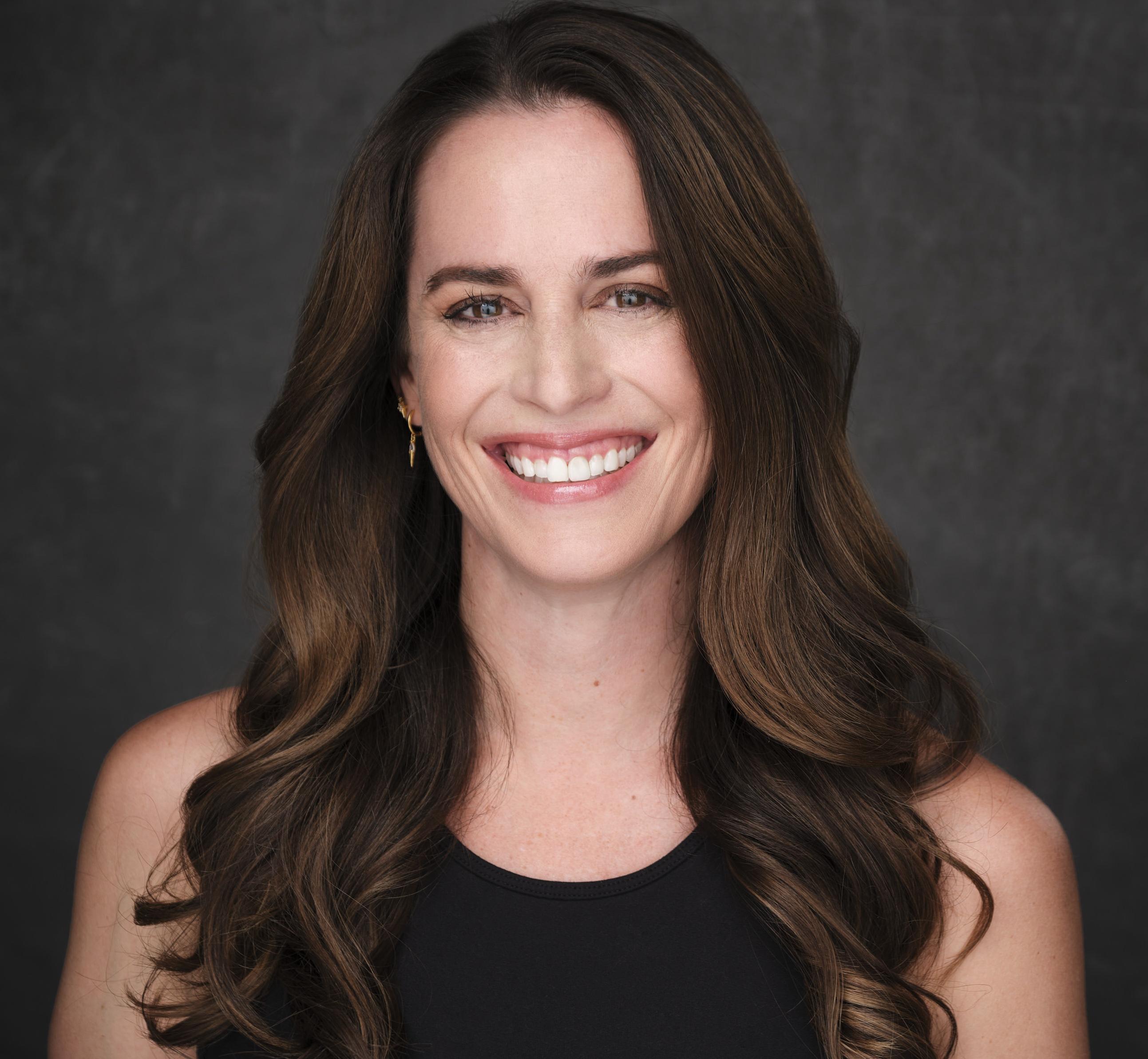 actor Tia Link large photo