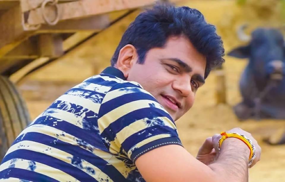 actor Uttar Kumar large photo