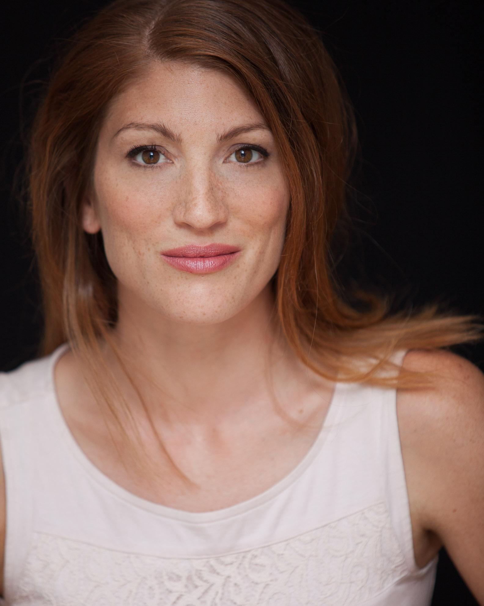 actor Geneviève Beaudet large photo