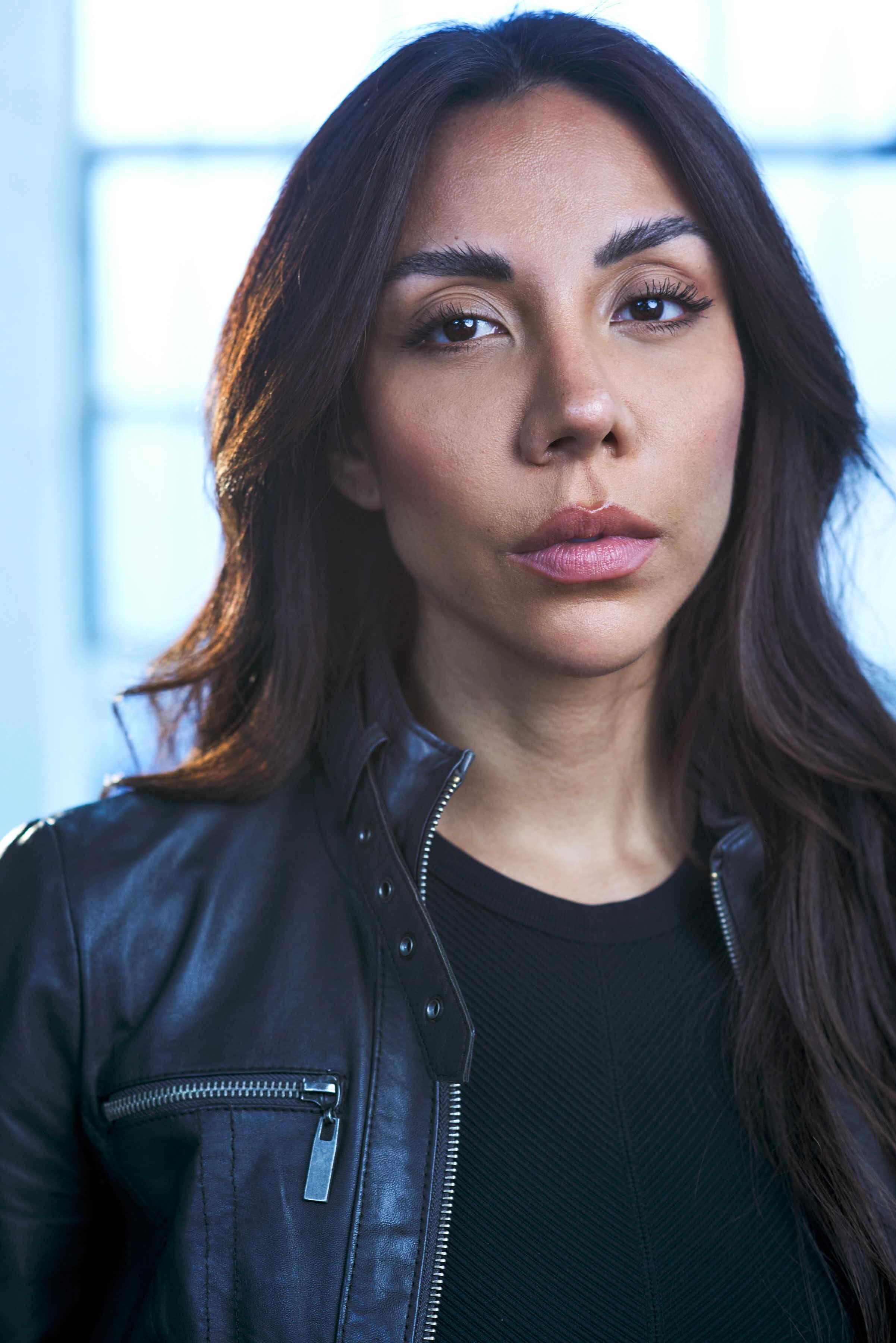 actor Michelle González large photo