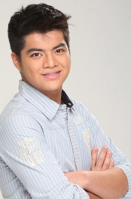 actor Andrew Muhlach large photo